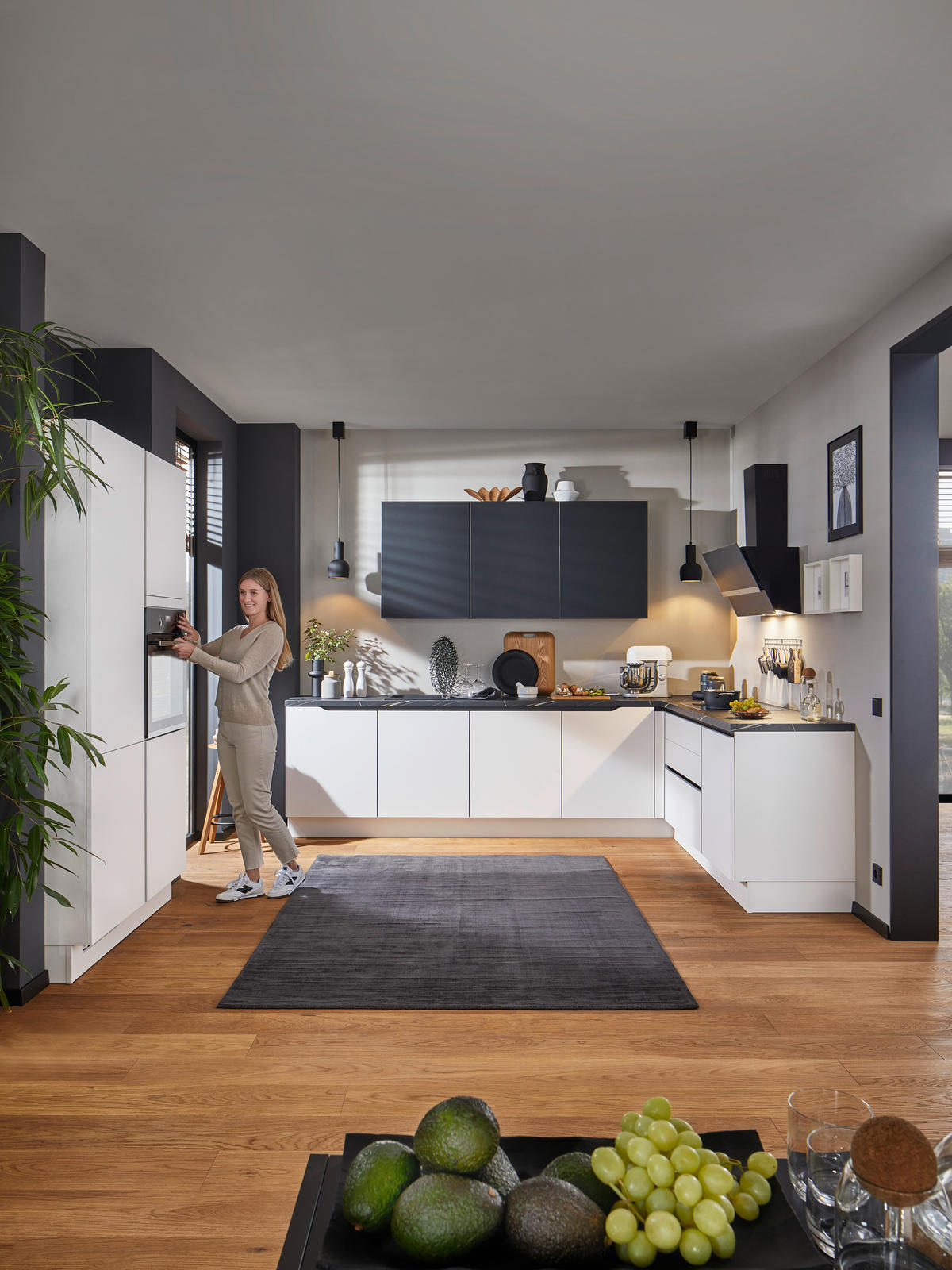 EINBAUKÜCHE   - Weiss, Design, Holzwerkstoff - Celina