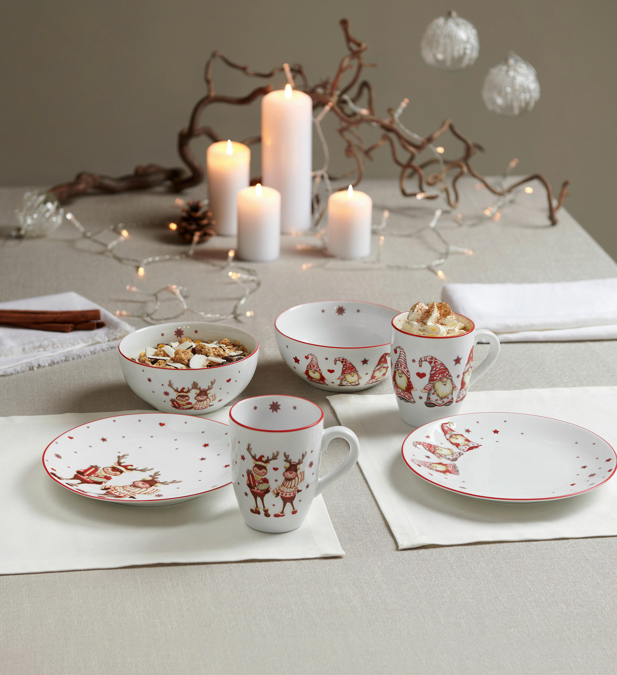 CANĂ PENTRU CAFEA 370 ml  - alb, Basics (370ml) - X-Mas