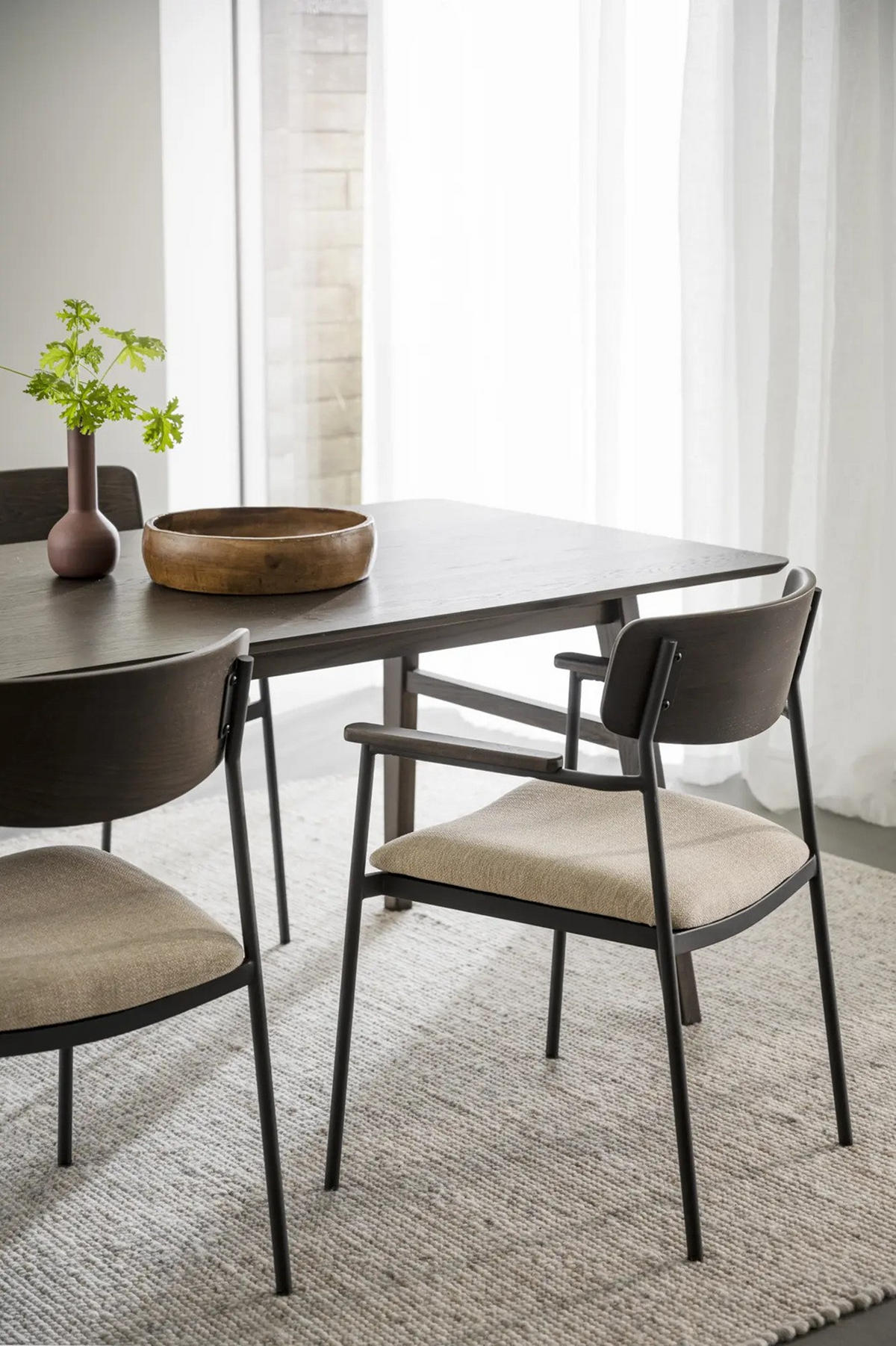 STOL MED ARMSTÖD  stapelbar   - beige/brun, Klassisk, metall/trä (59/83/53cm) - Rowico