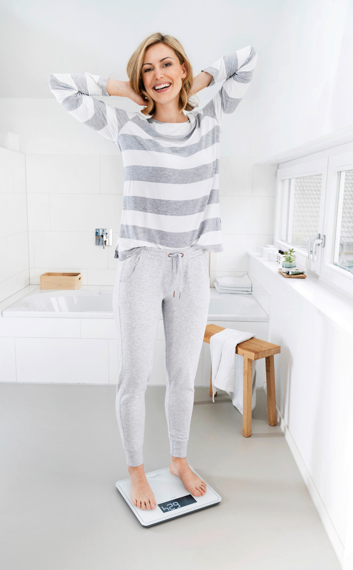 PERSONENWAAGE - Schwarz, Design, Glas (35/30/2,8cm) - Beurer