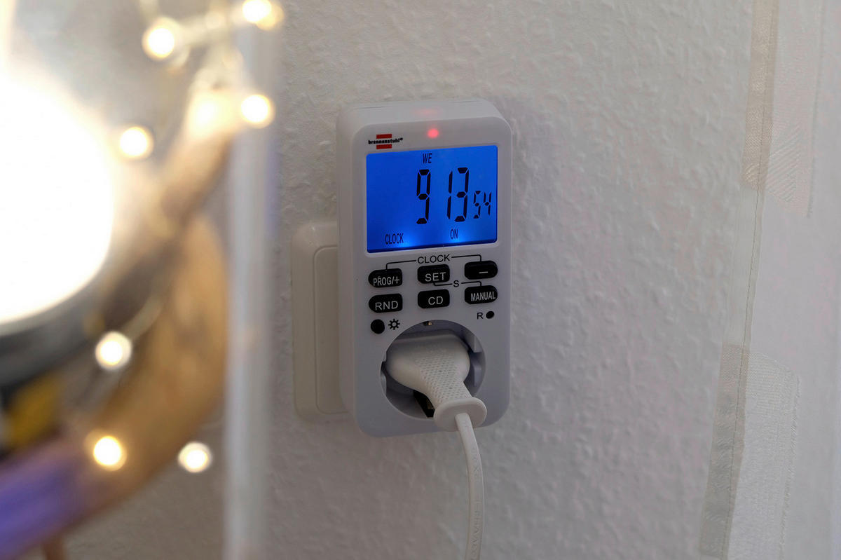 ZEITSCHALTUHR - Basics (6,3/7/12,7cm) - Brennenstuhl