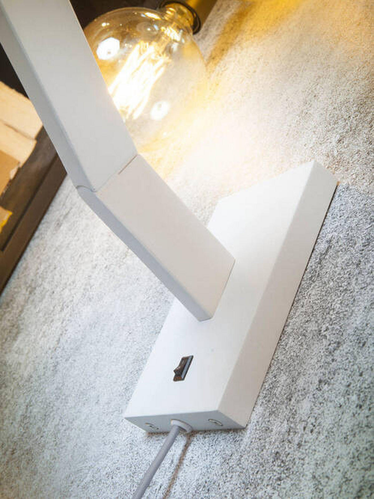 WANDLEUCHTE - Weiß, Design, Metall (28/22/40cm) - It's about Romi