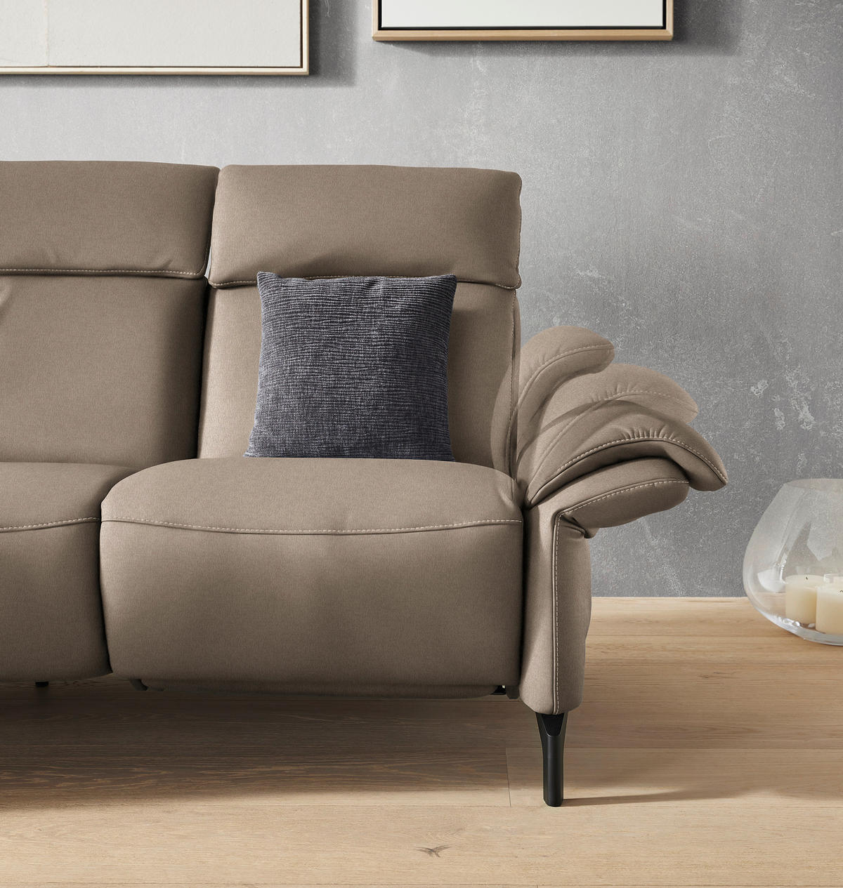 TRAPEZSOFA in Mikrofaser Taupe  - Taupe/Schwarz, Konventionell, Textil/Metall (221/103/95cm) - Dieter Knoll