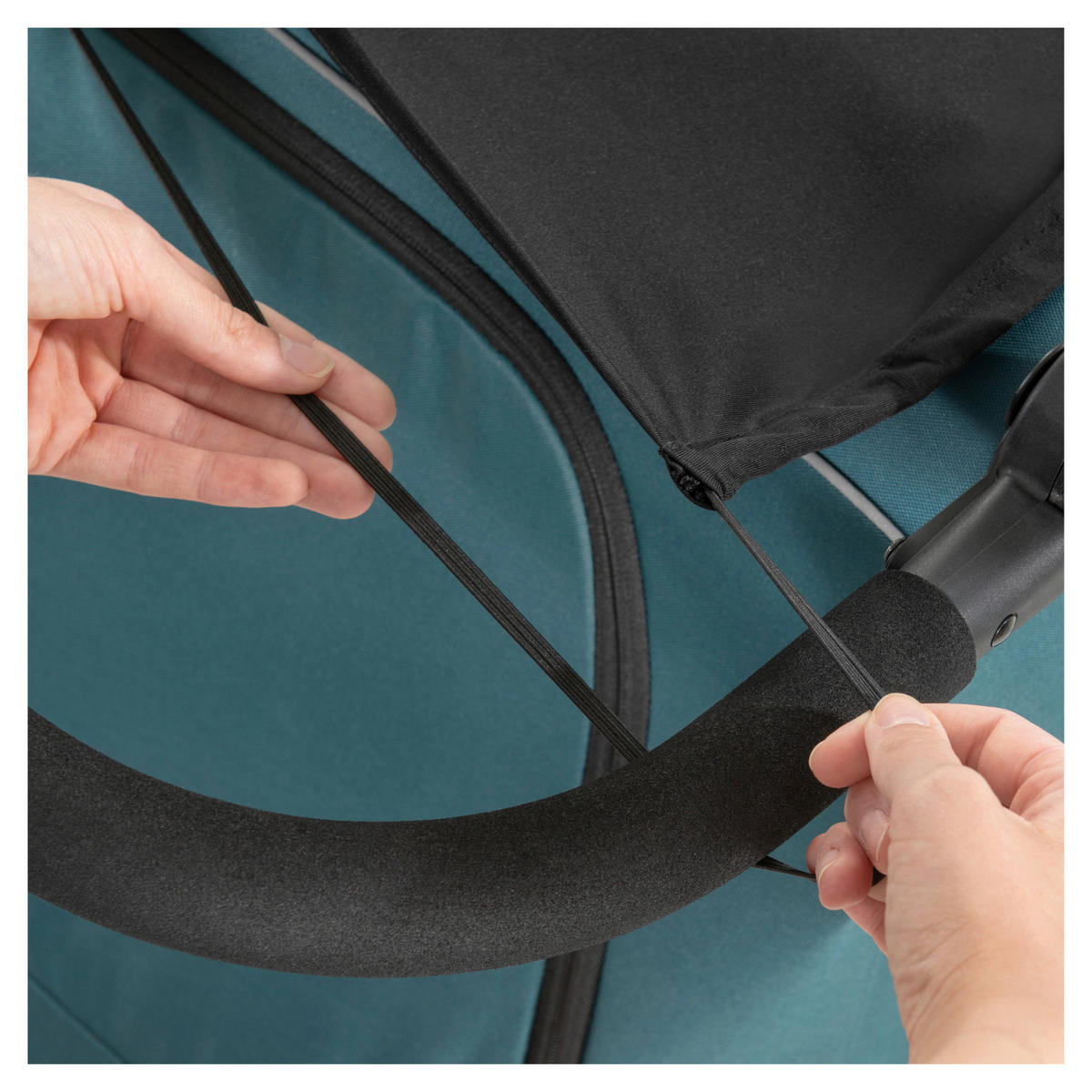SONNENSCHUTZ   BIKE TRAILER SUNSHADE  - Schwarz, Basics, Kunststoff (50/0,01/74cm) - Hauck