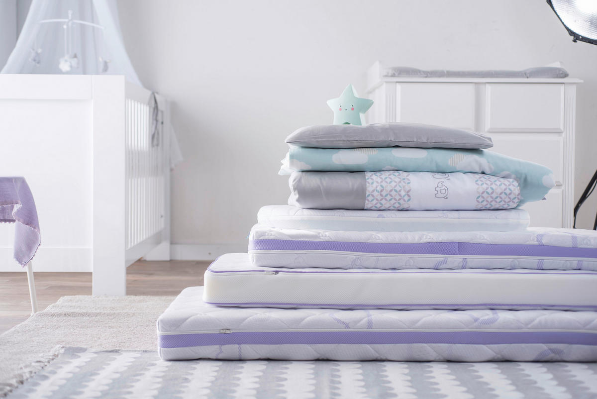 BABYKISSEN 28/26/7 cm  - Weiß, Basics, Textil (28/26/7cm) - Träumeland