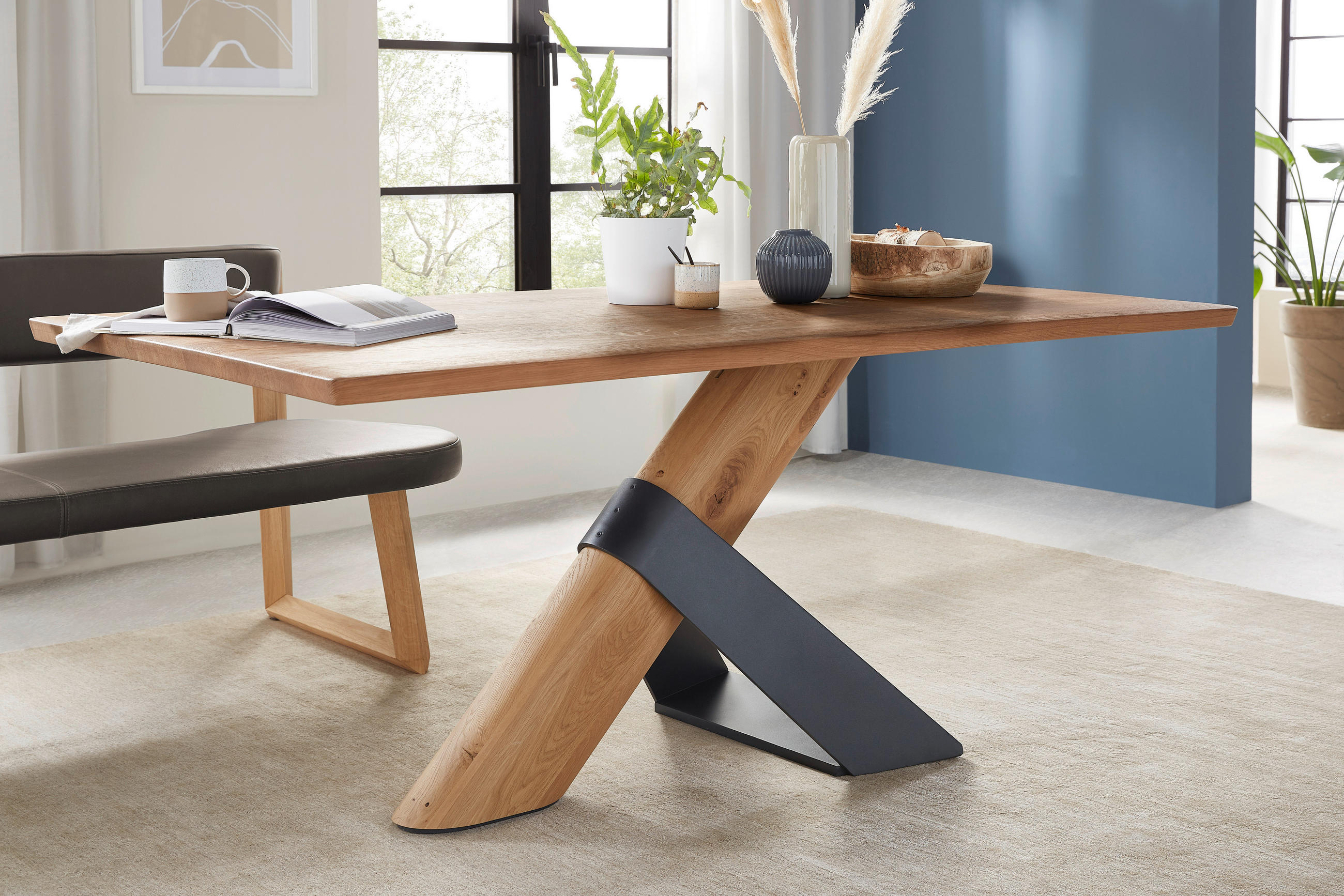 Thumbnail - Valnatura Esstisch, Anthrazit, Eiche, Holz, Metall, Kerneiche, vollmassiv, rechteckig, Z-Form, 95x76x190 cm, Goldenes M,...