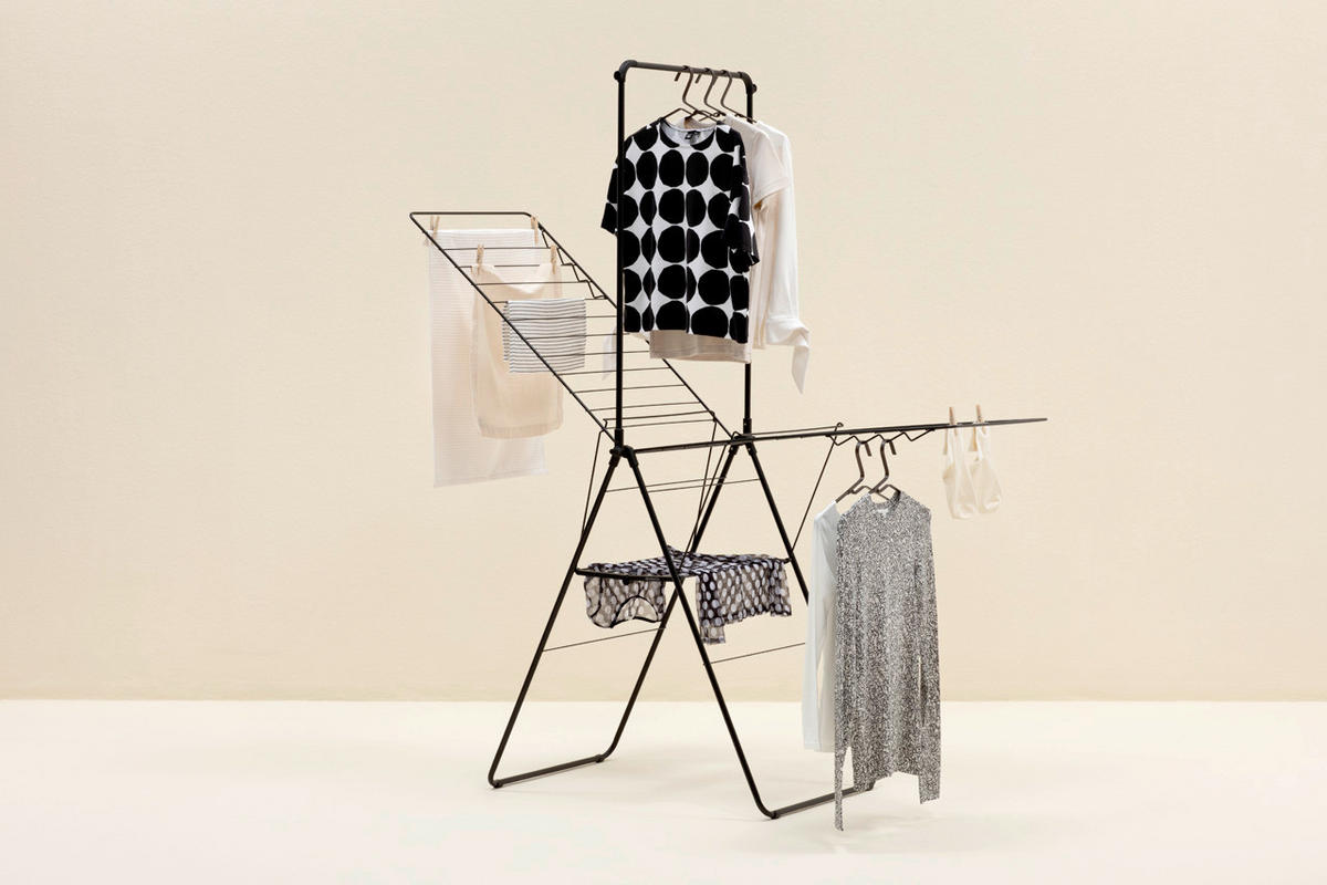 VERTIKÁLNY SUŠIAK NA BIELIZEŇ - čierna, Design, kov (66,1/98,9cm) - Brabantia