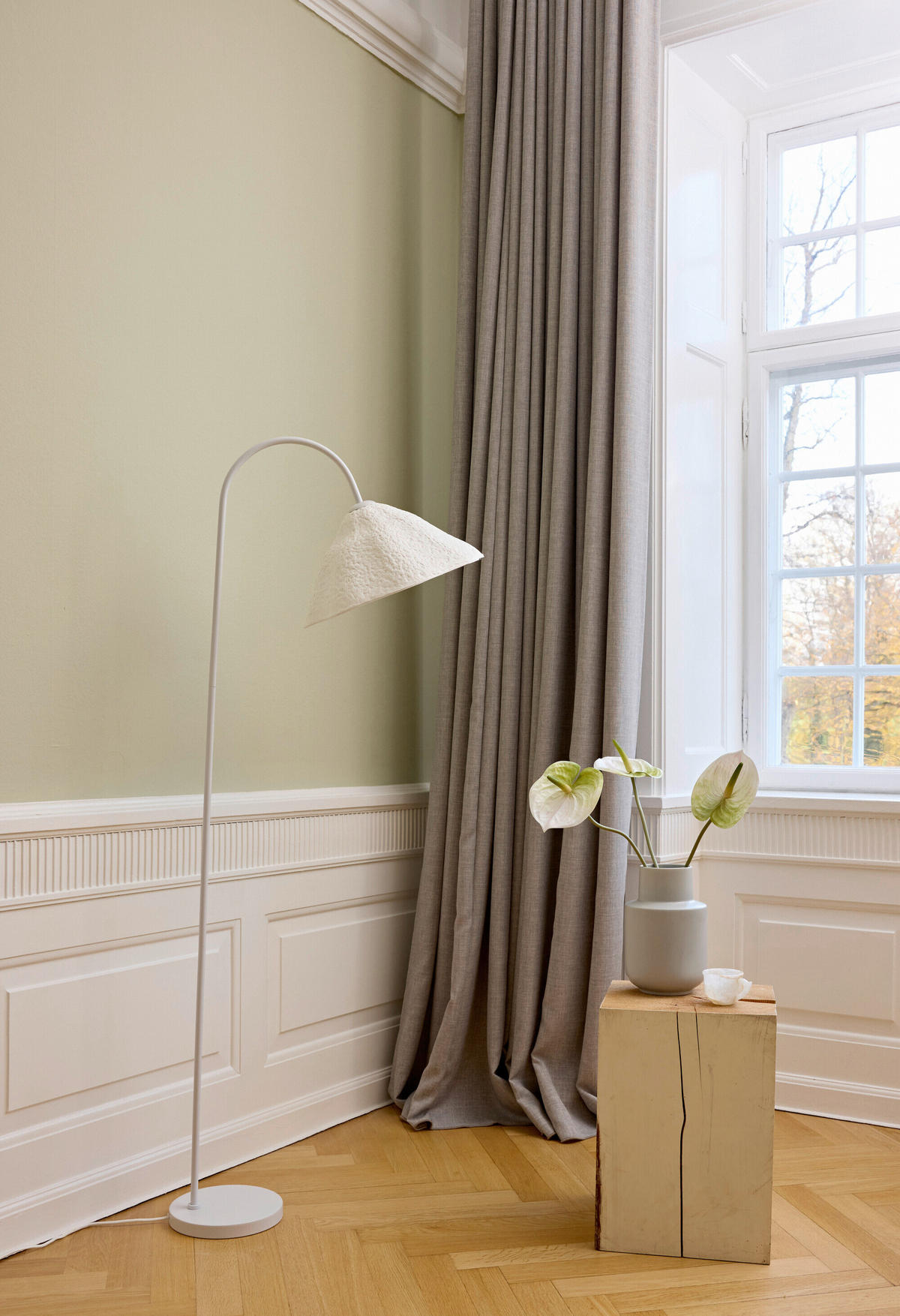 STEHLEUCHTE 39,6/56,8/153 cm    - Weiß, Design, Papier/Metall (39,6/56,8/153cm) - Osram