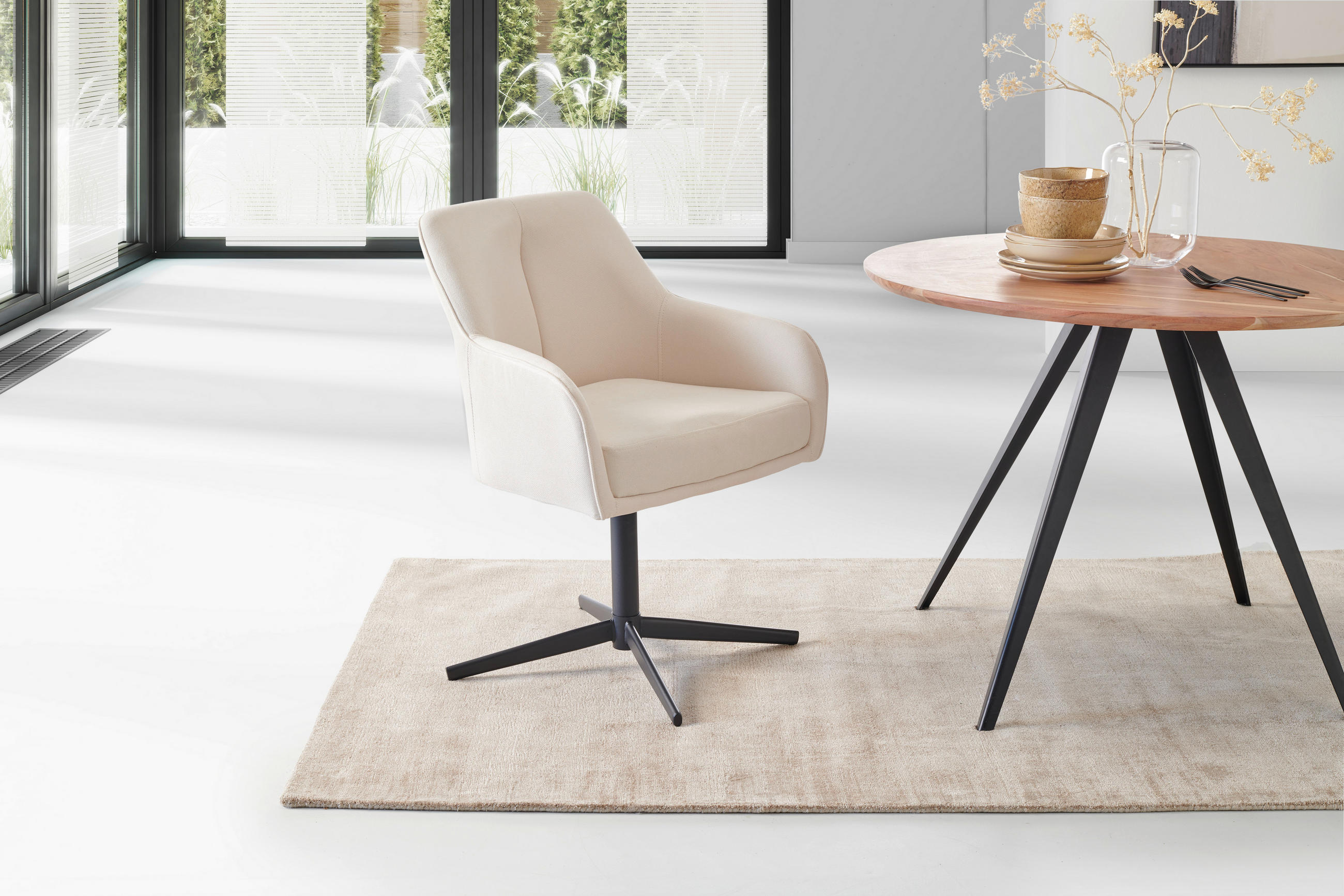 ARMLEHNSTUHL  in Eisen beschichtet  - Beige/Schwarz, MODERN, Textil/Metall (61/83/62cm) - Livetastic