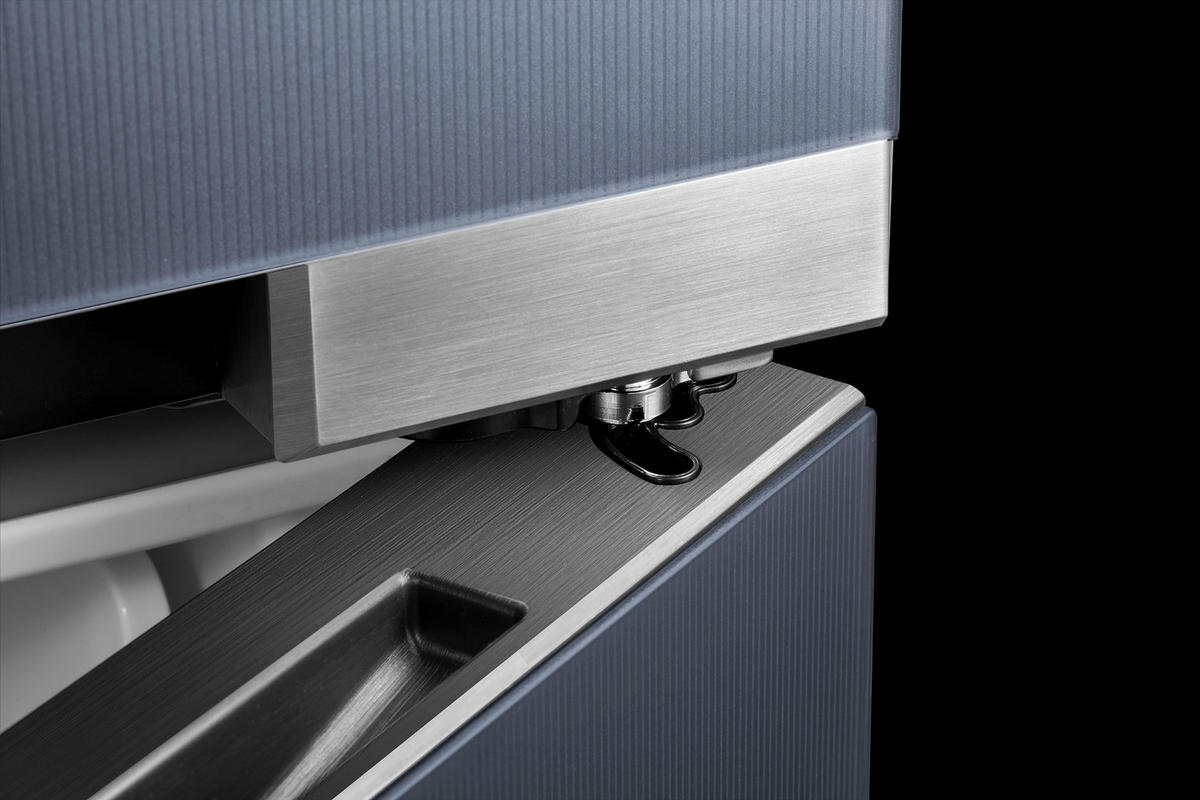 MULTIDÖRR MDRM706BIE70  - svart, Basics, metall/glas (83,3/191/60cm) - Midea