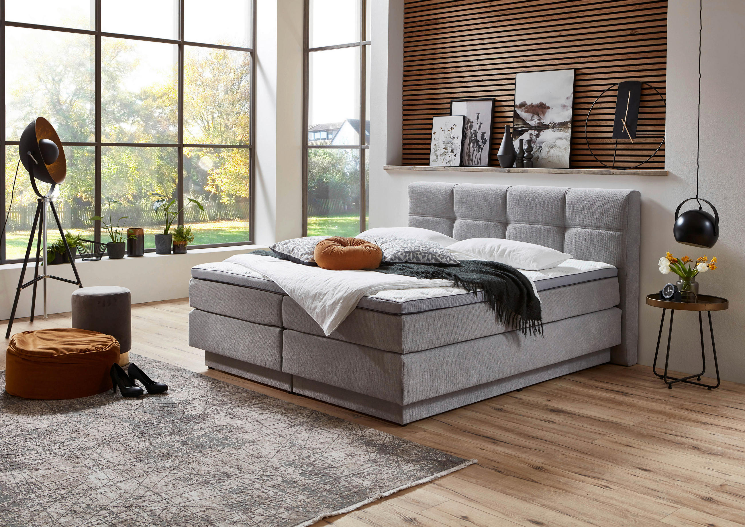 BOXSPRINGBETT 180/200 cm  in Hellgrau  - Hellgrau/Schwarz, KONVENTIONELL, Kunststoff/Textil (180/200cm) - Carryhome