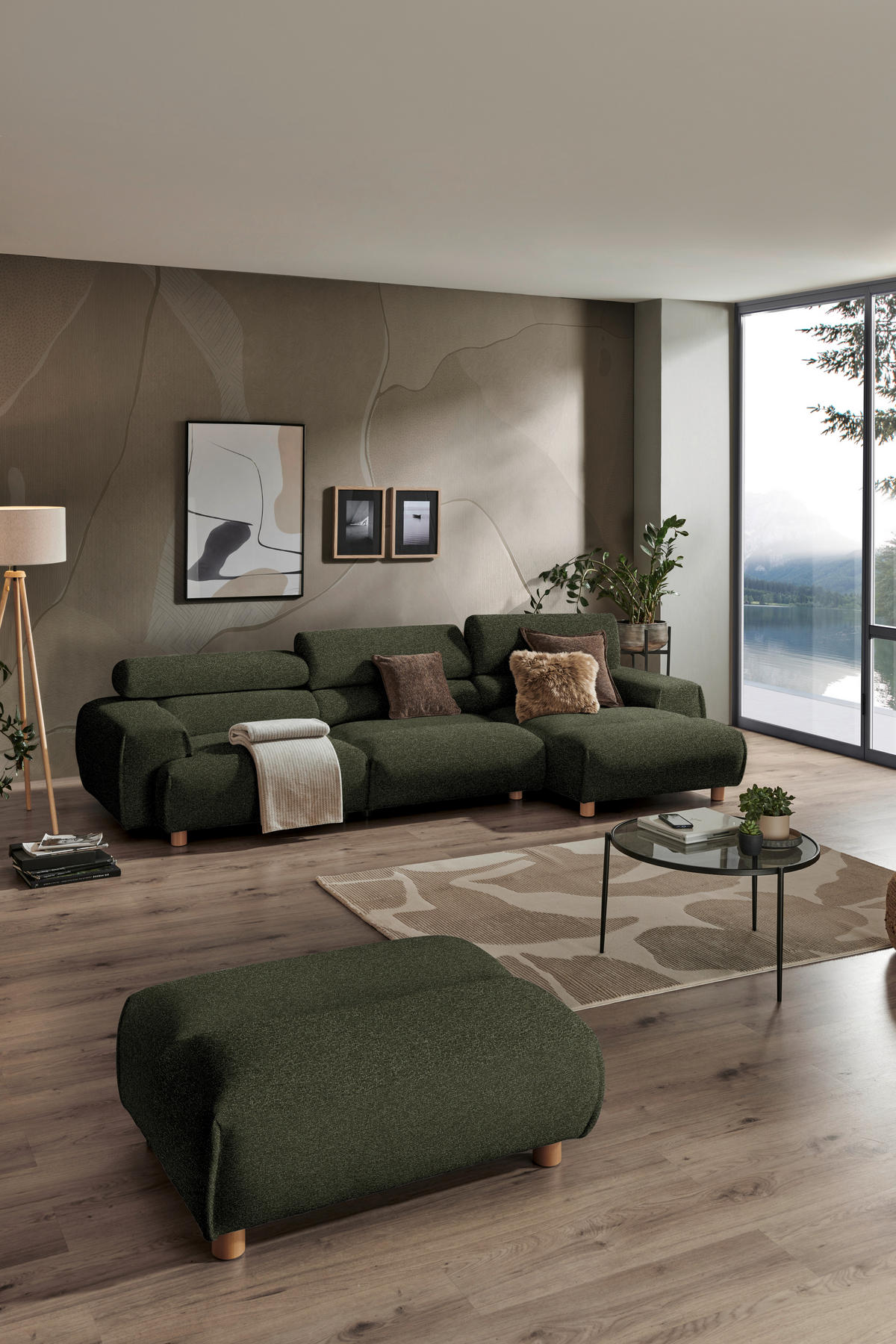 ECKSOFA in Velours Dunkelgrün  - Dunkelgrün/Buchefarben, Design, Holz/Textil (329/150cm) - Lomoco