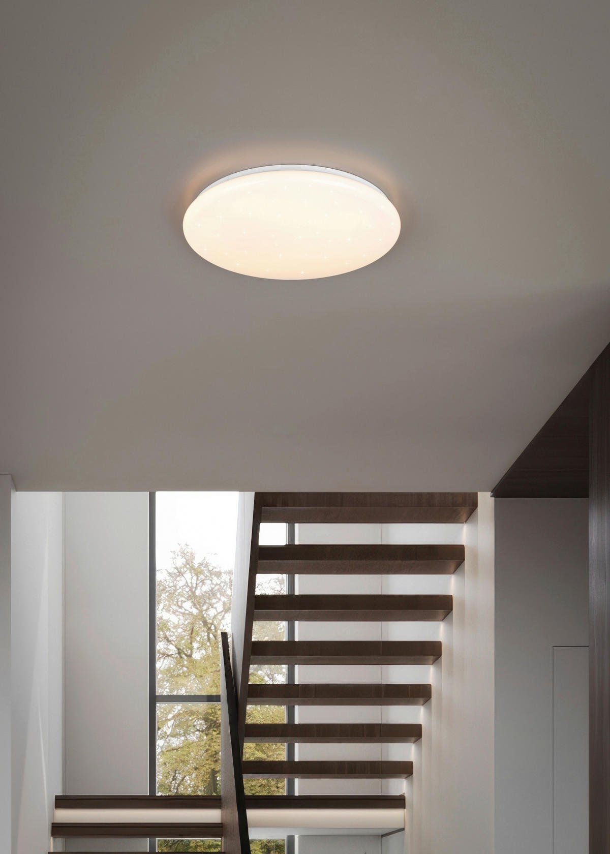 LED PLAFONJERA - bela, Osnovno, plastika (48,5/7cm)