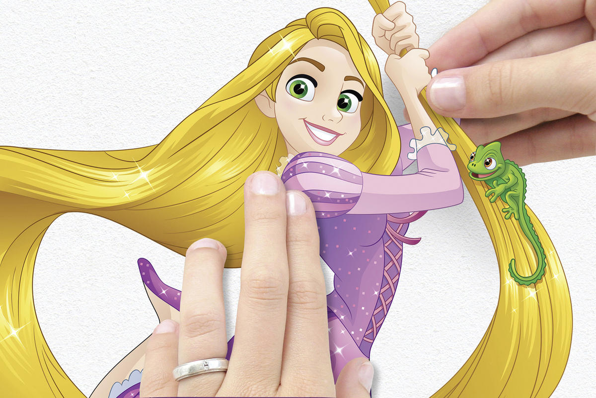 DEKOSTICKER Rapunzel  - LIFESTYLE, Kunststoff (100/70cm) - Komar