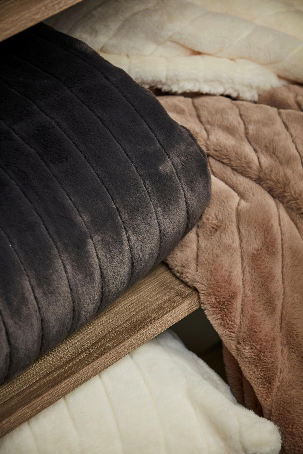 FILT  - mörkgrå, Basics, textil (125/150cm)