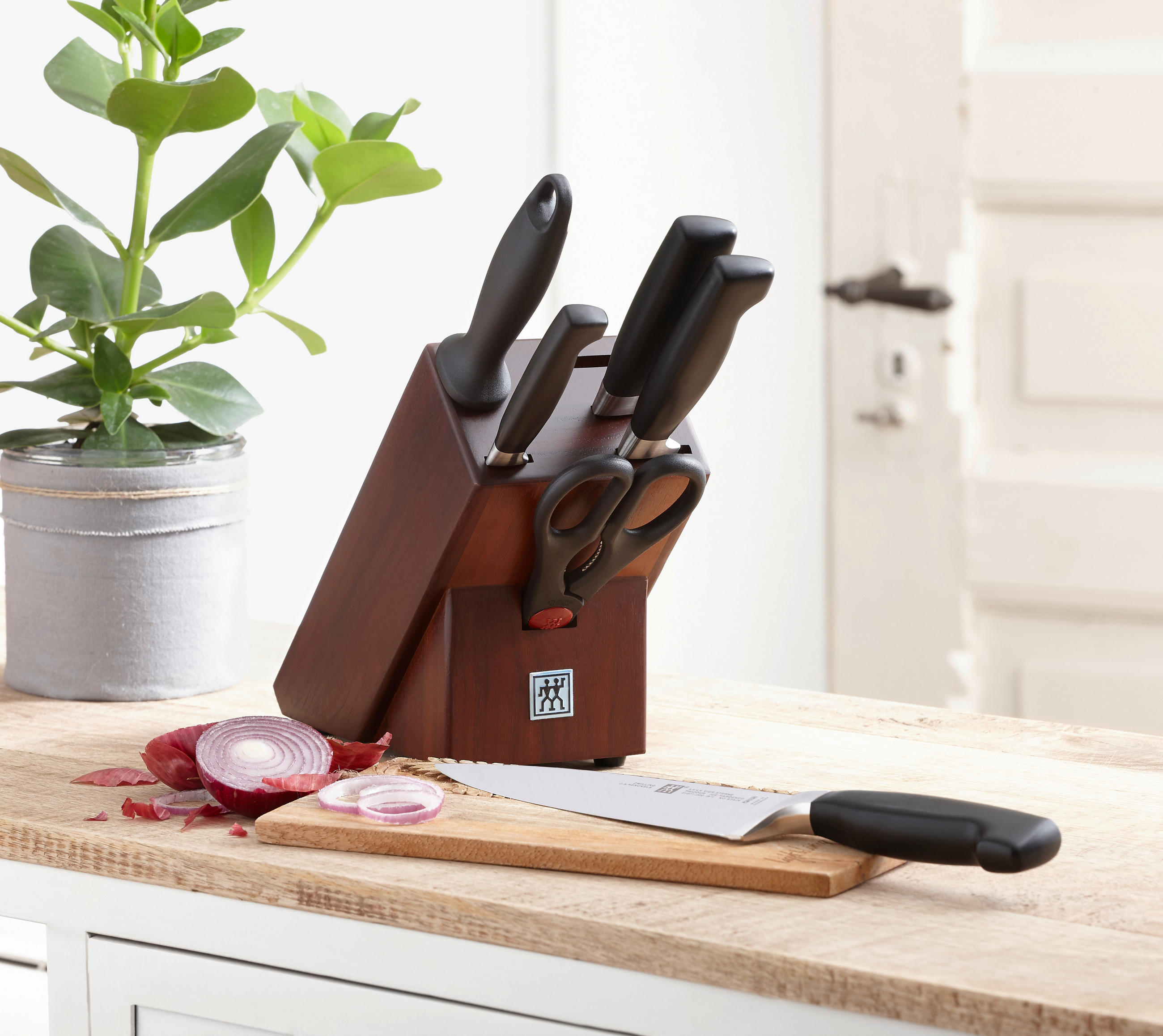 MESSERBLOCK Vier Sterne Edelstahl 7-teilig - Walnussfarben, Basics, Holz/Metall - Zwilling