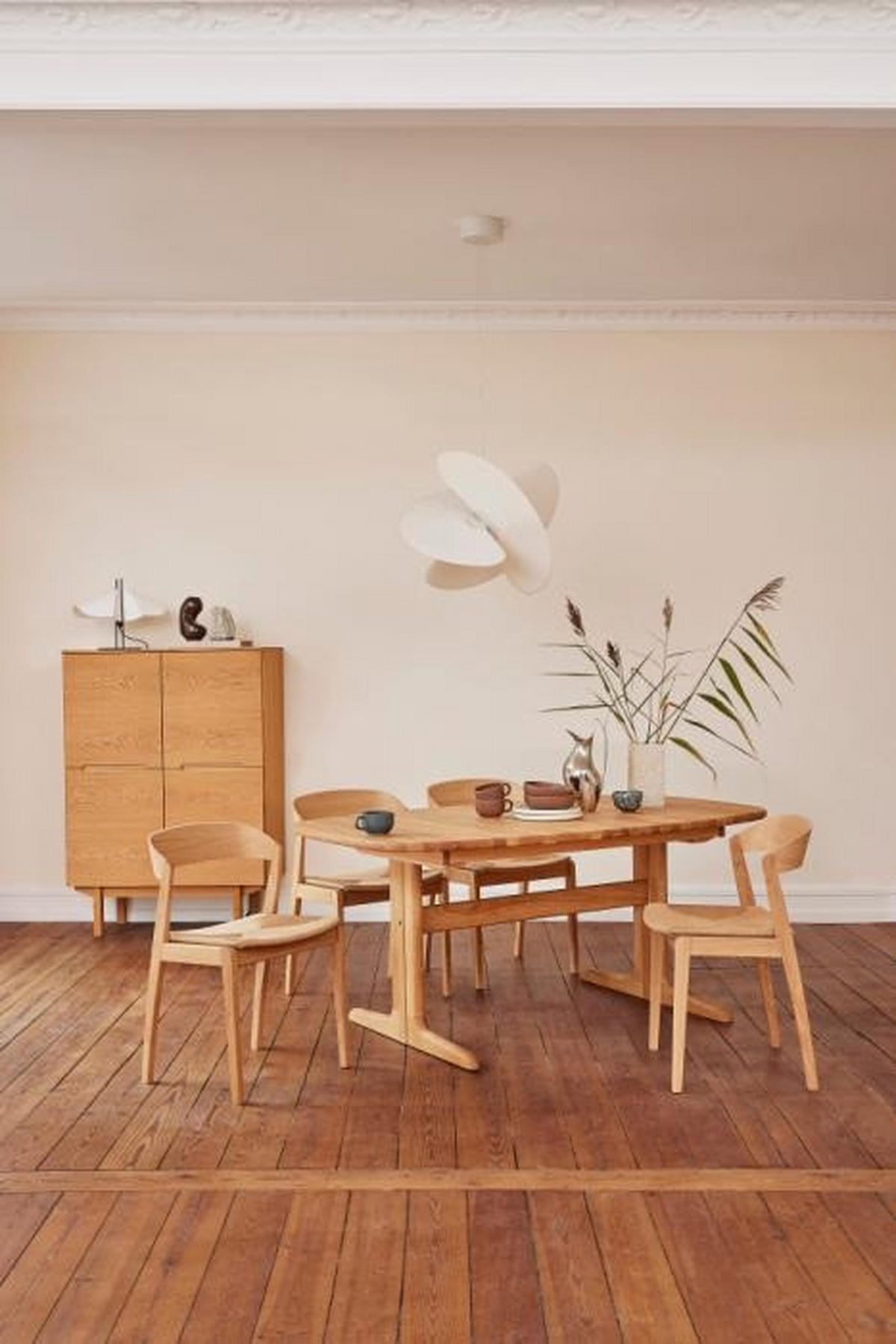 HÖG BYRÅ  98/135/41 cm 1 låda(or)  - ekfärgad, Design, trä (98/135/41cm) - Skovby