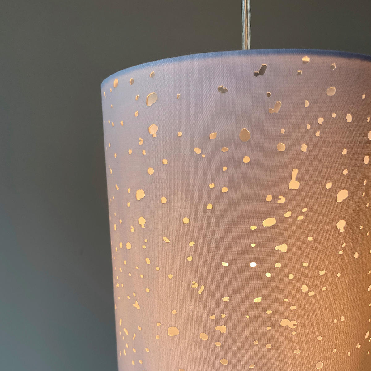 ZÁVĚSNÉ SVÍTIDLO, 16/150 cm  - bílá/barvy chromu, Design, kov/textil (16/150cm) - Fischer & Honsel