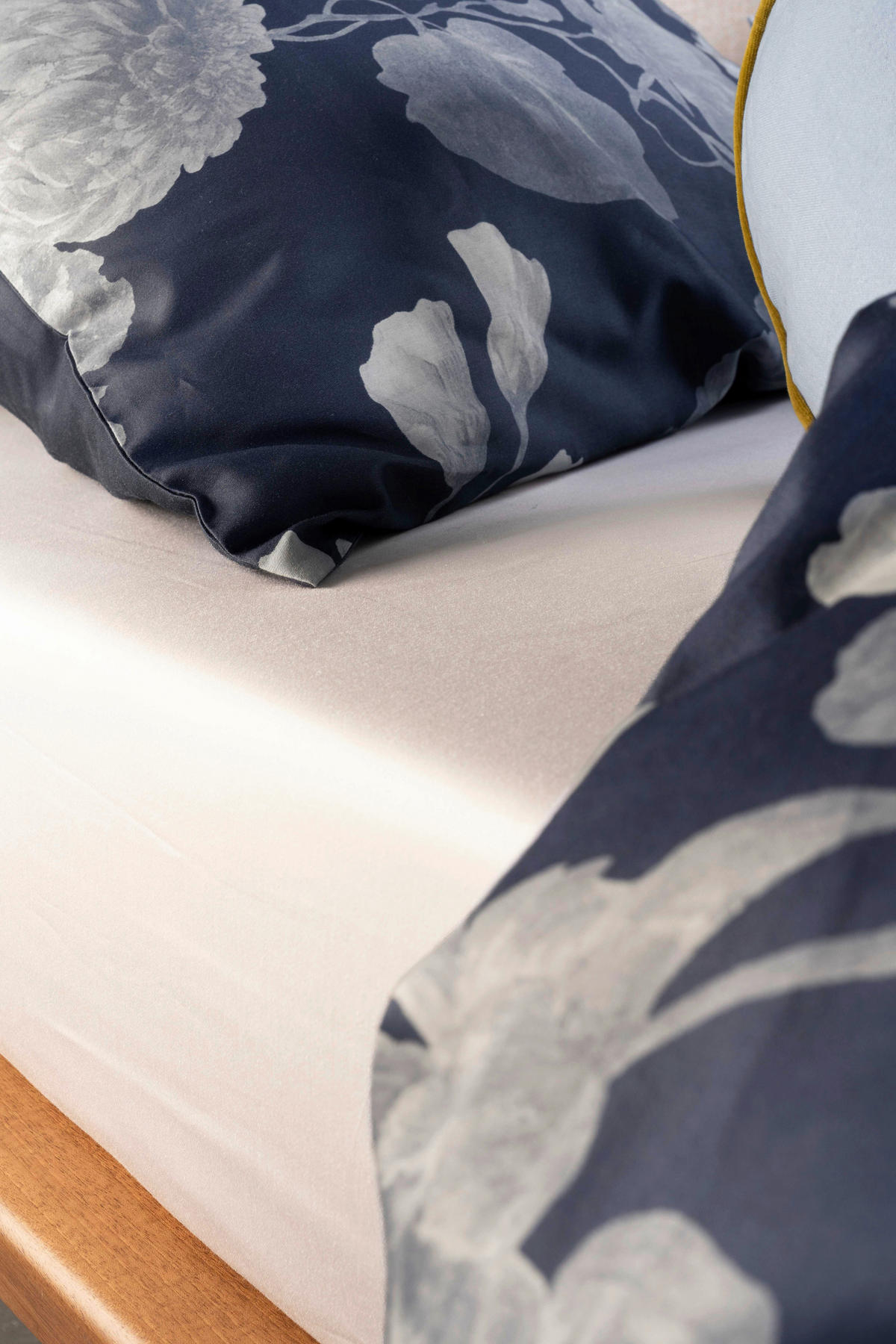 POSTELJNINA 135/200 cm saten modra  - modra, Konvencionalno, tekstil (135/200cm) - Essenza