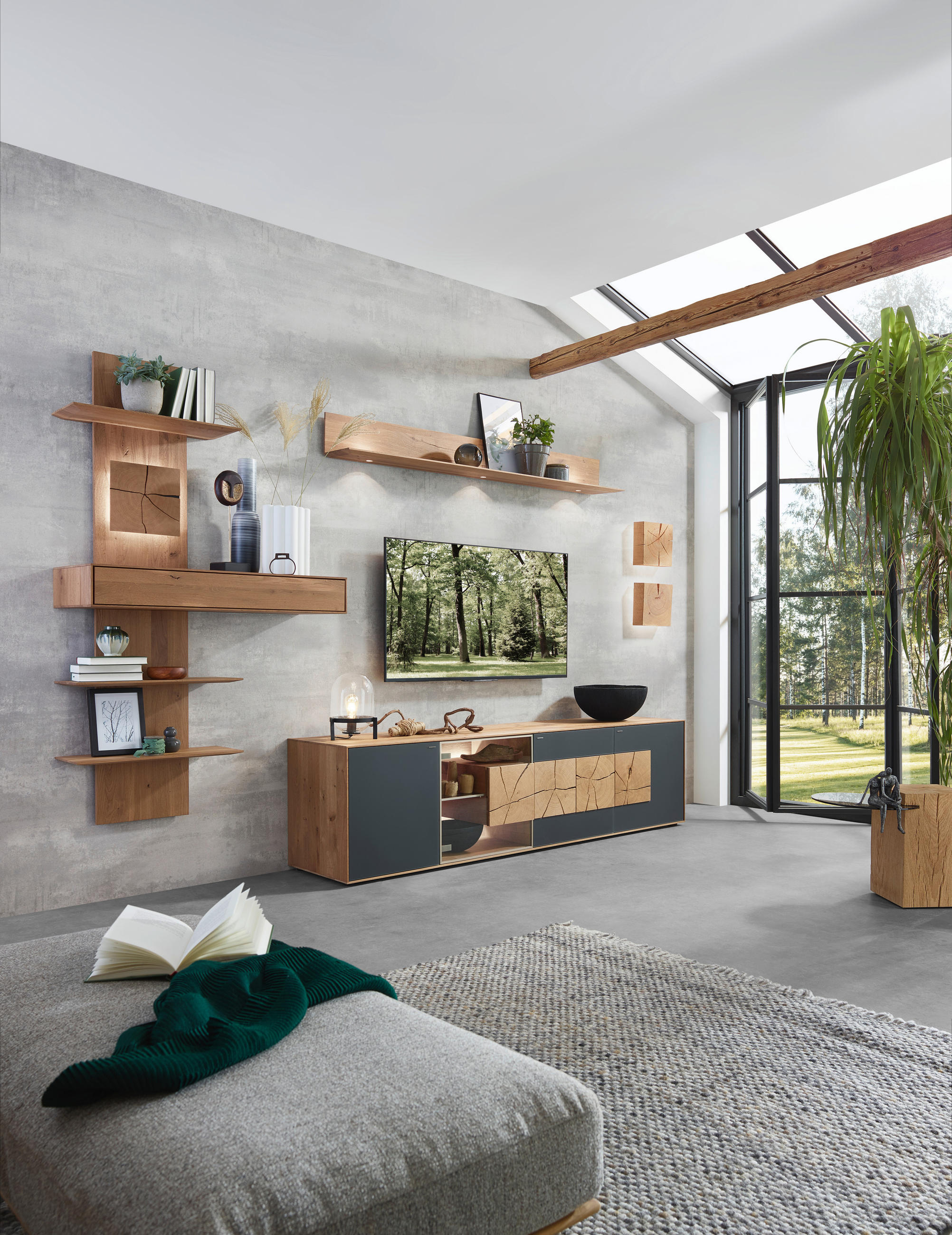 Thumbnail - Valnatura Wohnwand Lago, Anthrazit, Eiche, Transparent, Holz, Metall, Glas, Kerneiche, vollmassiv, 4 Fächer, 1 Schublade...