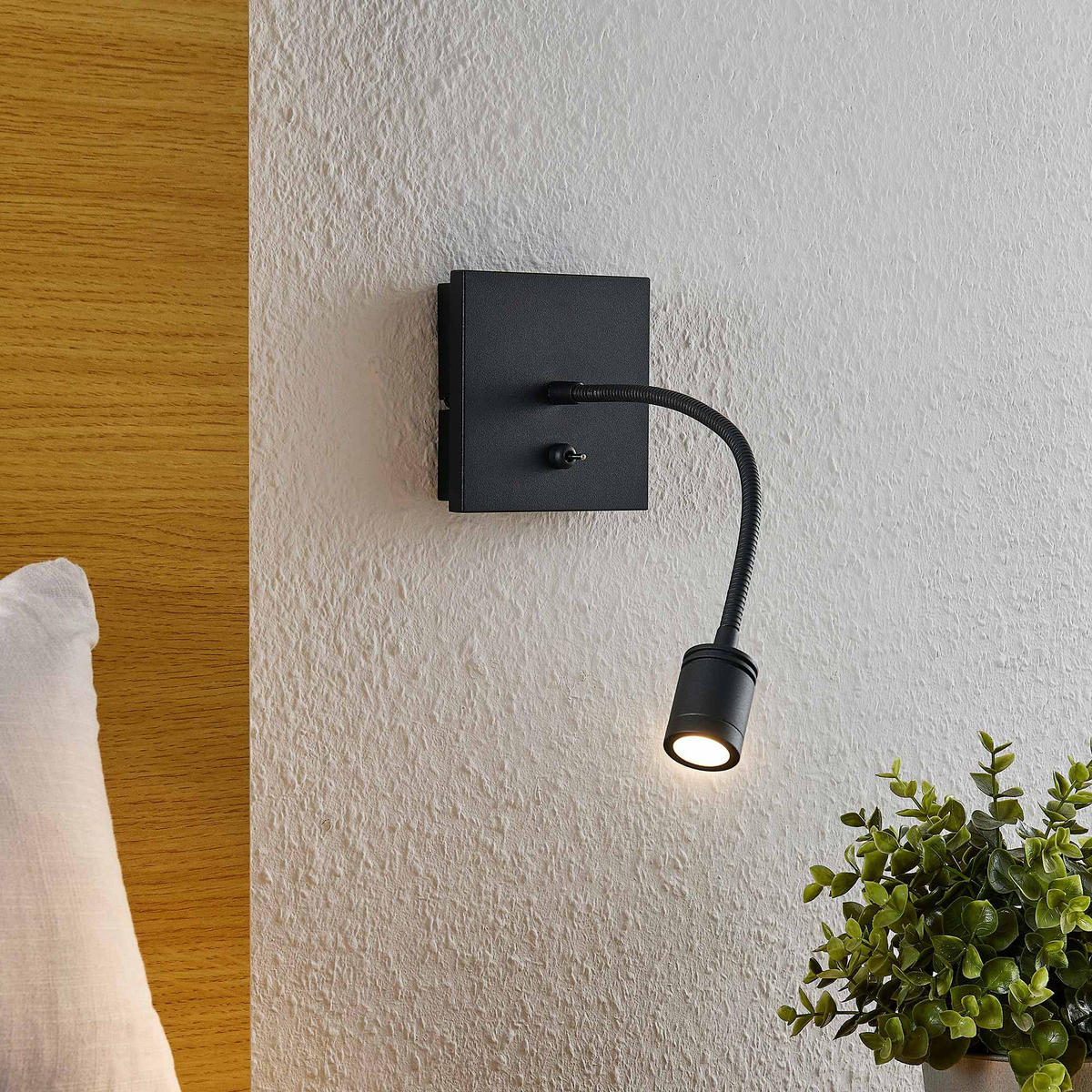 LED-WANDLEUCHTE - Schwarz, Konventionell, Kunststoff/Metall (11/11/35cm) - Novel