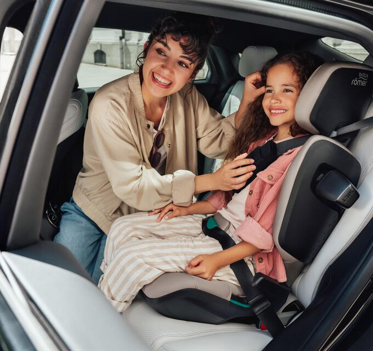 KINDERAUTOSITZ Kdifix Pro  - Hellbraun/Cognac, Basics, Kunststoff/Textil (48/83/42cm) - Britax Römer