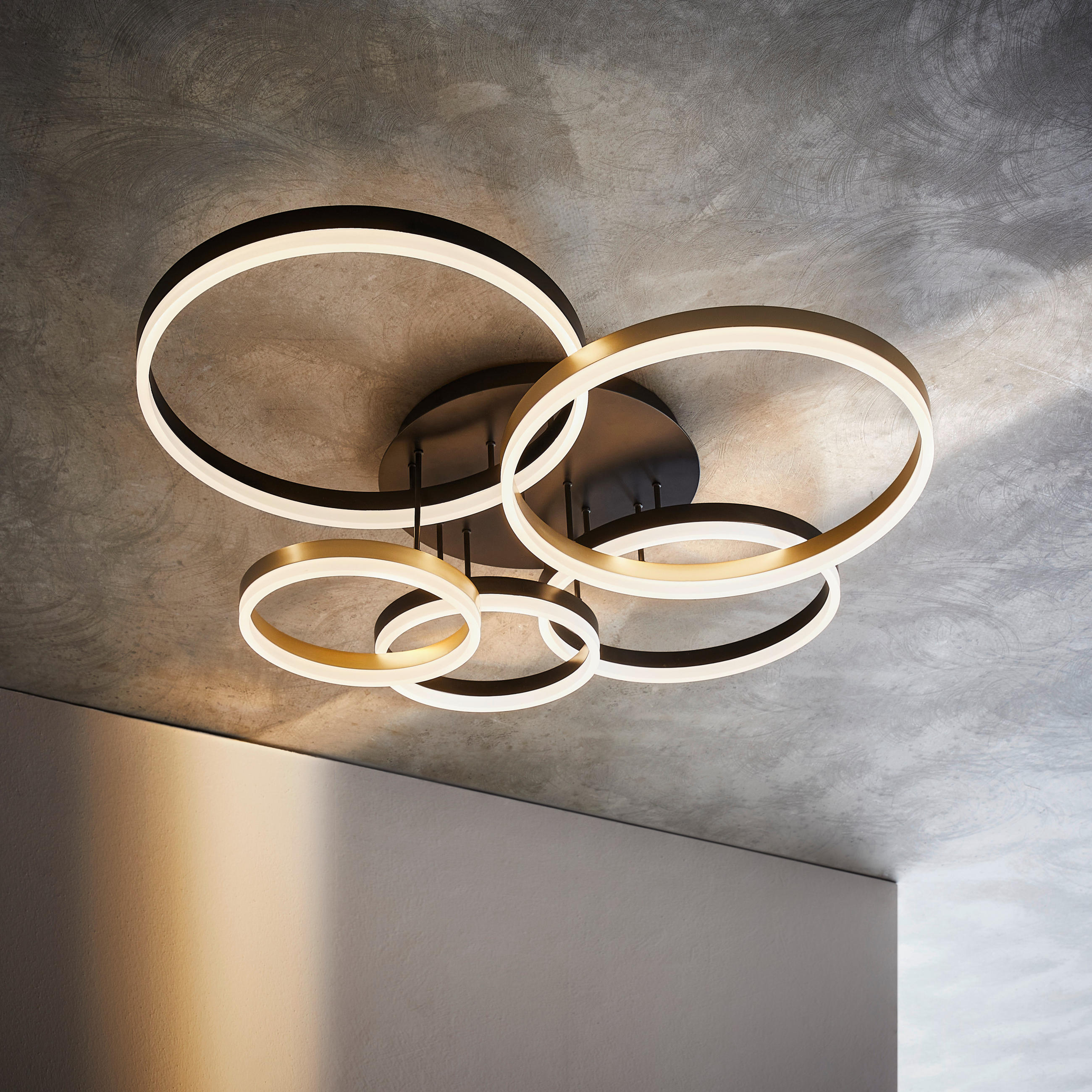 LED-DECKENLEUCHTE 107/87/21 cm   - Goldfarben/Schwarz, Design, Kunststoff/Metall (107/87/21cm) - Ambiente