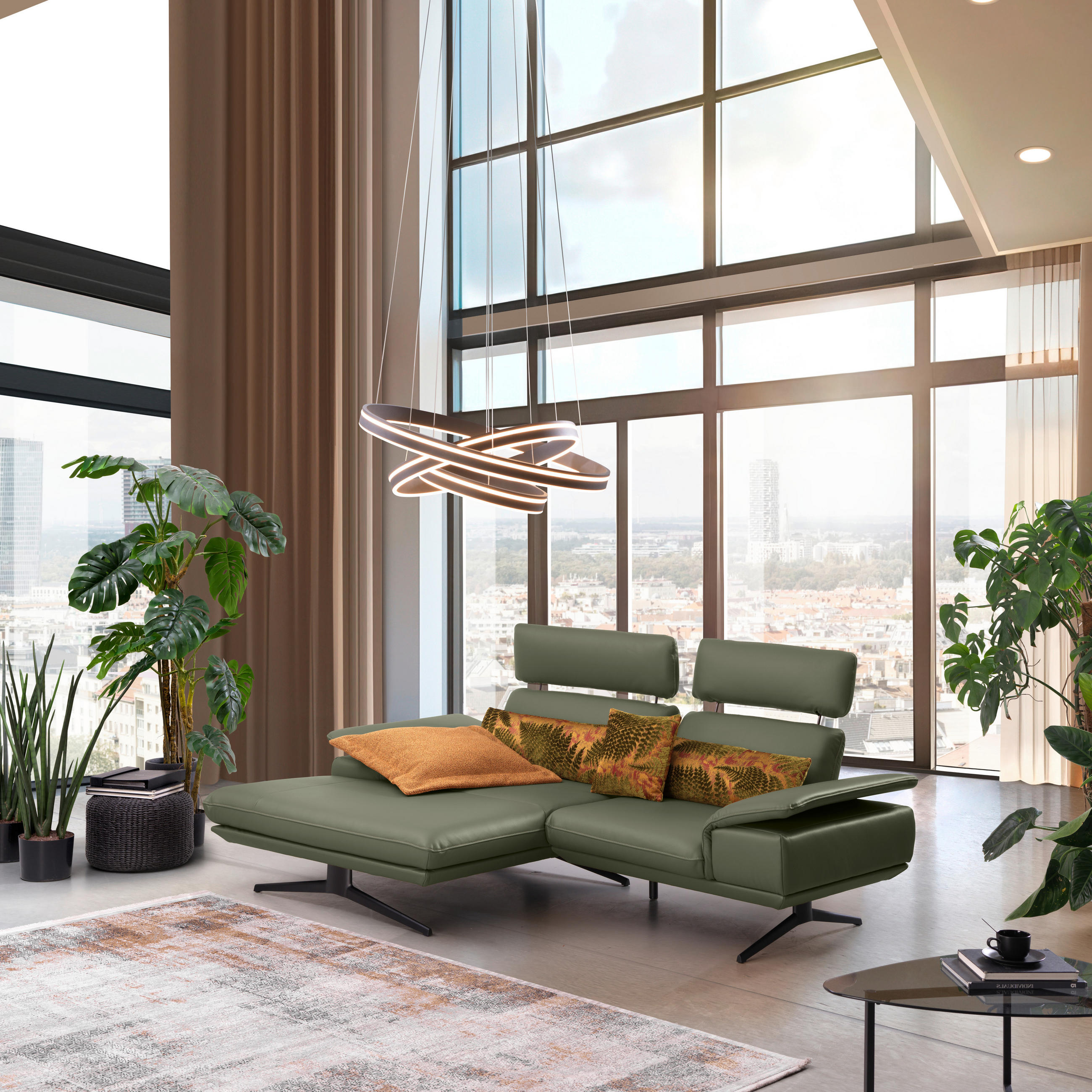 ECKSOFA in Echtleder Grün  150/242 cm  - Beige/Schwarz, Design, Leder/Metall (150/242cm) - Koinor