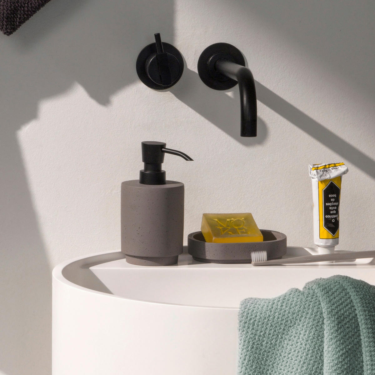 ABLAGE  - Grau, Basics (33,5/11,5/2cm) - Moeve