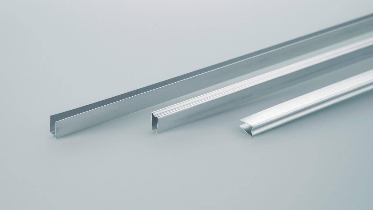KLEBEBAND - Weiß, Basics, Kunststoff (61,5/64cm)