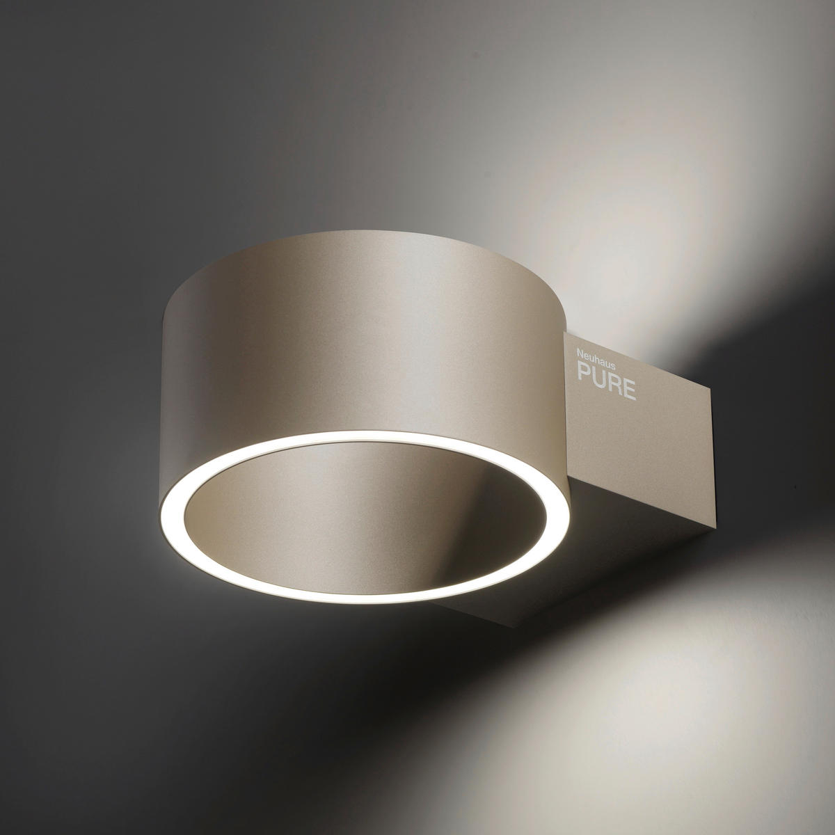 LED-WANDLEUCHTE Pure Clipse 18.5/15/8 cm  - Braun, Design, Kunststoff/Metall (18.5/15/8cm) - Neuhaus PURE