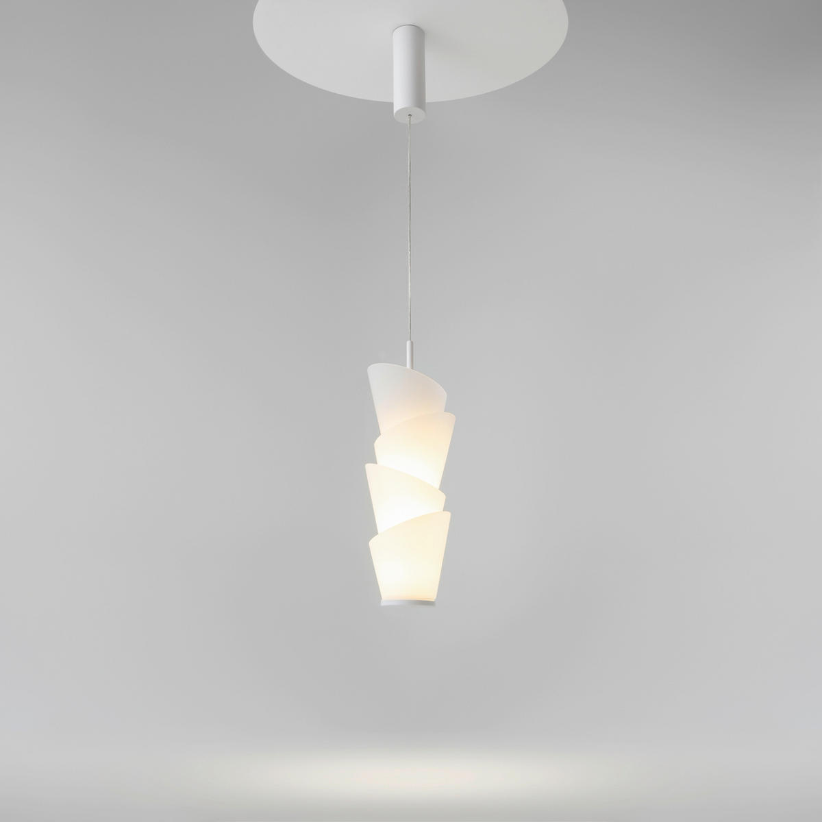 PENDELLAMPA Seoul 15/362/13.5 cm  - vit, Design, metall (15/362/13.5cm) - MAYTONI