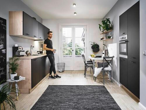 BUCĂTĂRIE FĂRĂ ELECTROCASNICE  - culoare lemn stejar/negru, Modern, metal/material pe bază de lemn (305+120cm) - Welnova