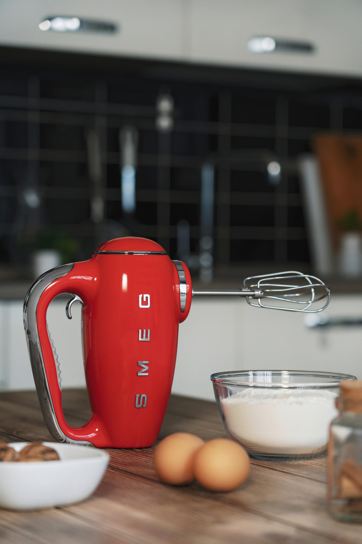 HANDMIXER 50'S STYLE  - Chromfarben/Rot, Basics, Kunststoff/Metall (22/37,8/22,1cm) - SMEG