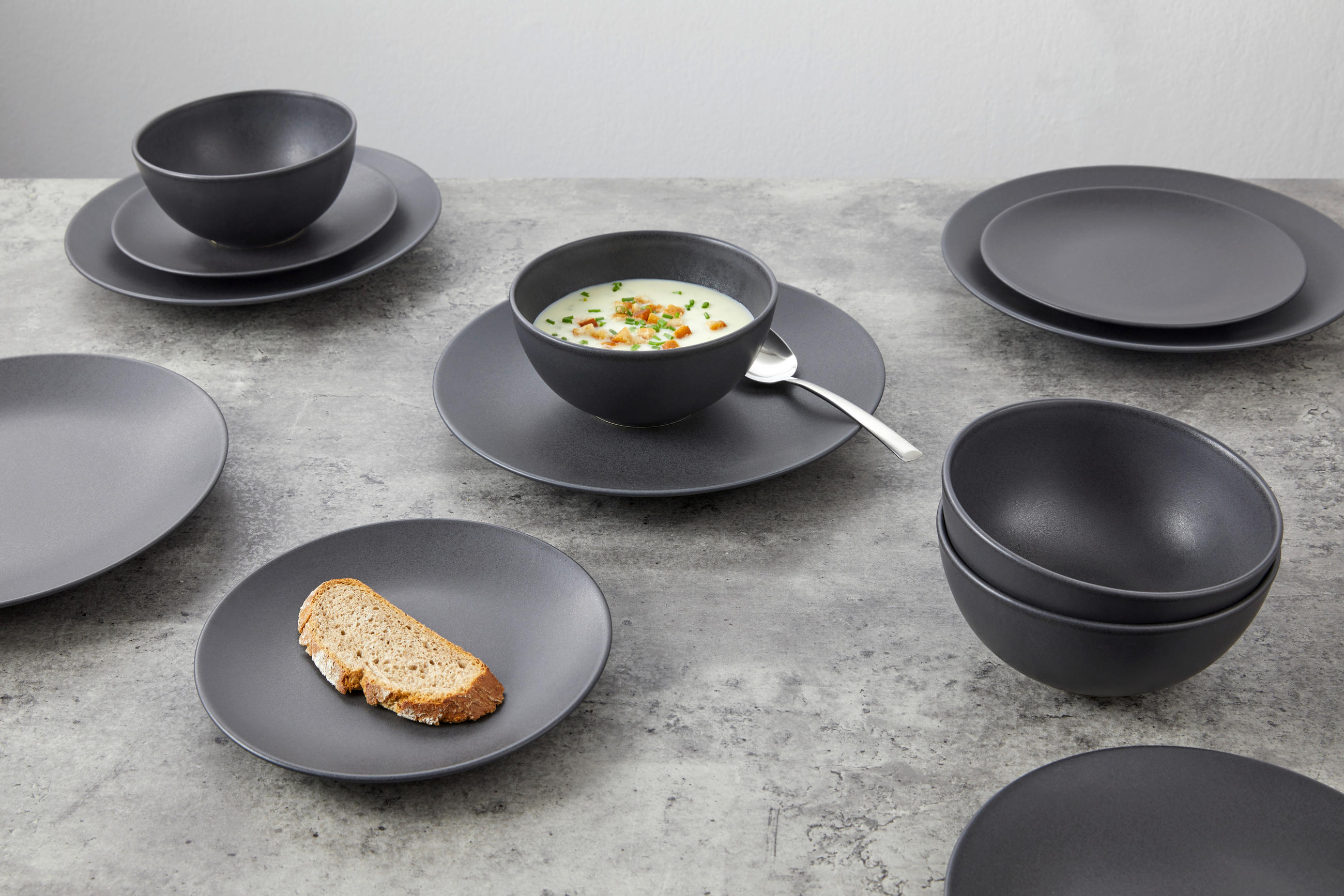 CreaTable Tafelservice Uno schwarz Steinzeug 12 tlg. ▷ online bei POCO  kaufen