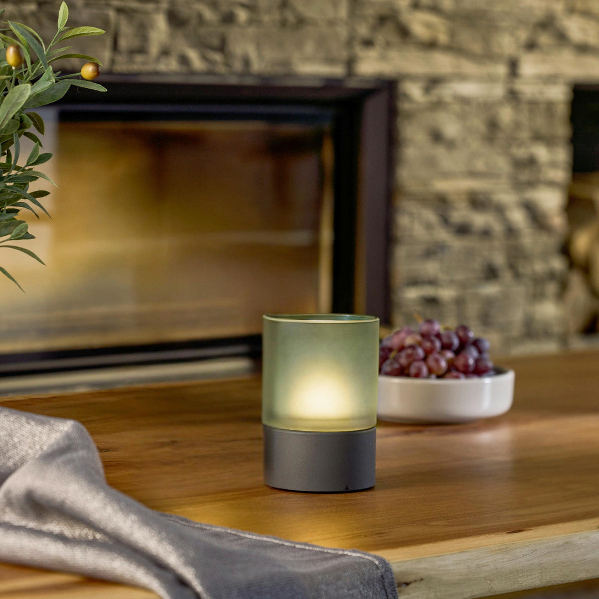 AKKU-TISCHLEUCHTE Ariva Pro 9,5/14,5 cm  - Salbeigrün/Graubraun, Design, Glas/Metall (9,5/14,5cm)