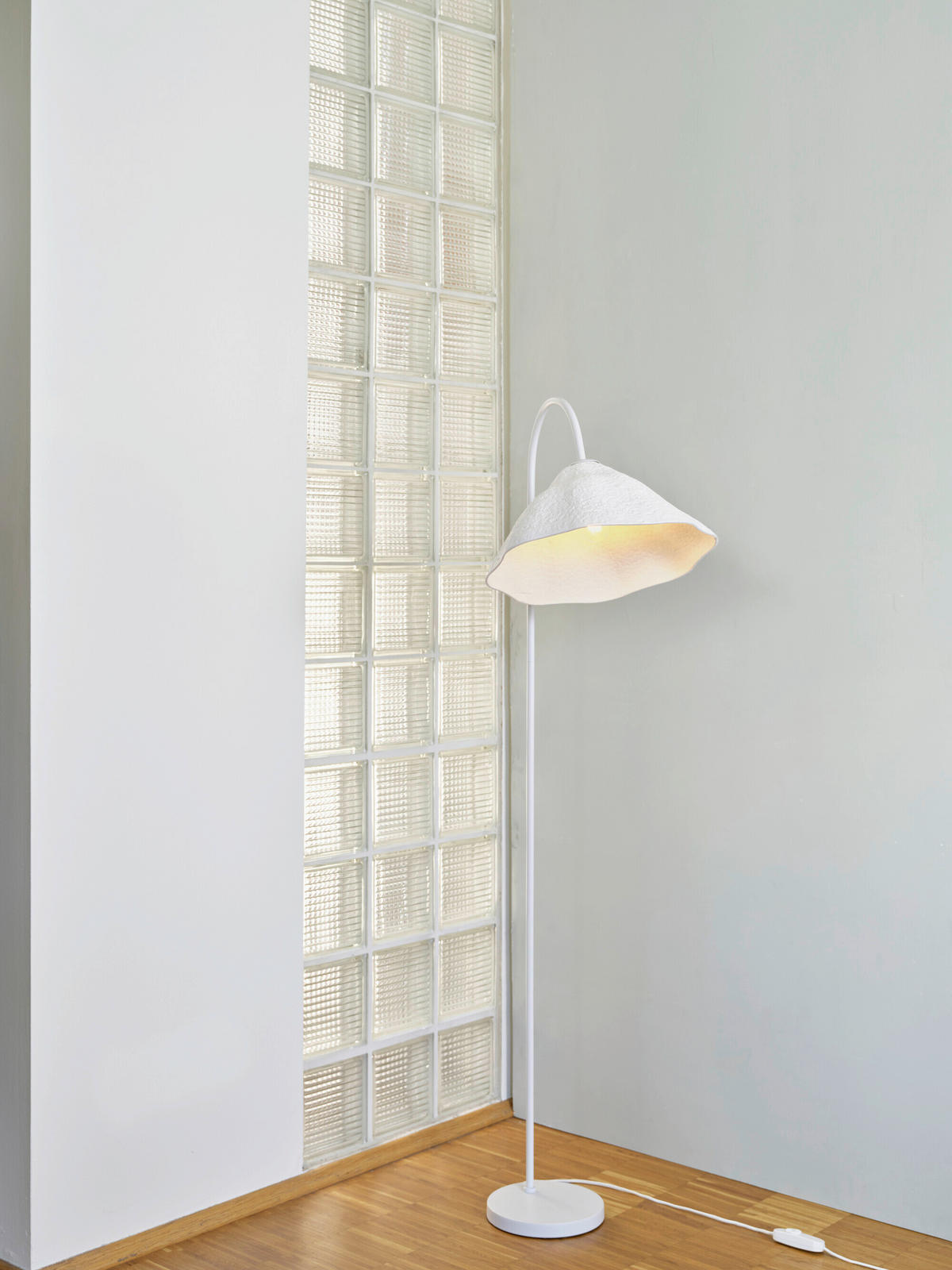 STEHLEUCHTE 39,6/56,8/153 cm    - Weiß, Design, Papier/Metall (39,6/56,8/153cm) - Osram