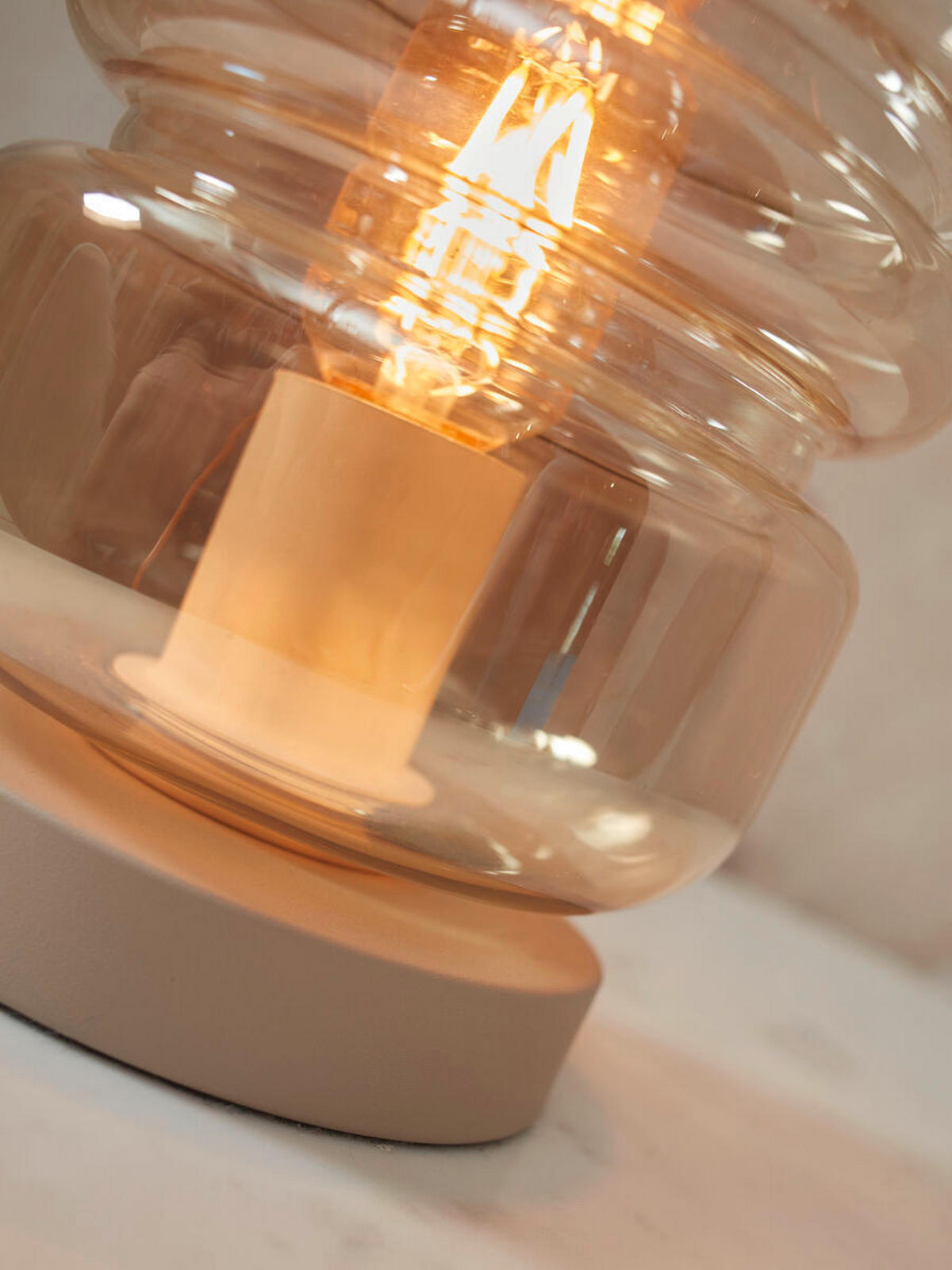 BORDSLAMPA 15/23 cm   - bärnstensfärgad, Trend, glas (15/23cm) - It's about Romi