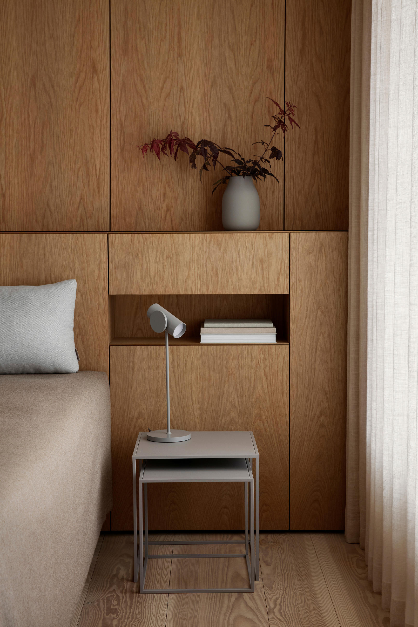 DEKOVASE  - Grau, Design, Keramik (14/20cm) - Blomus