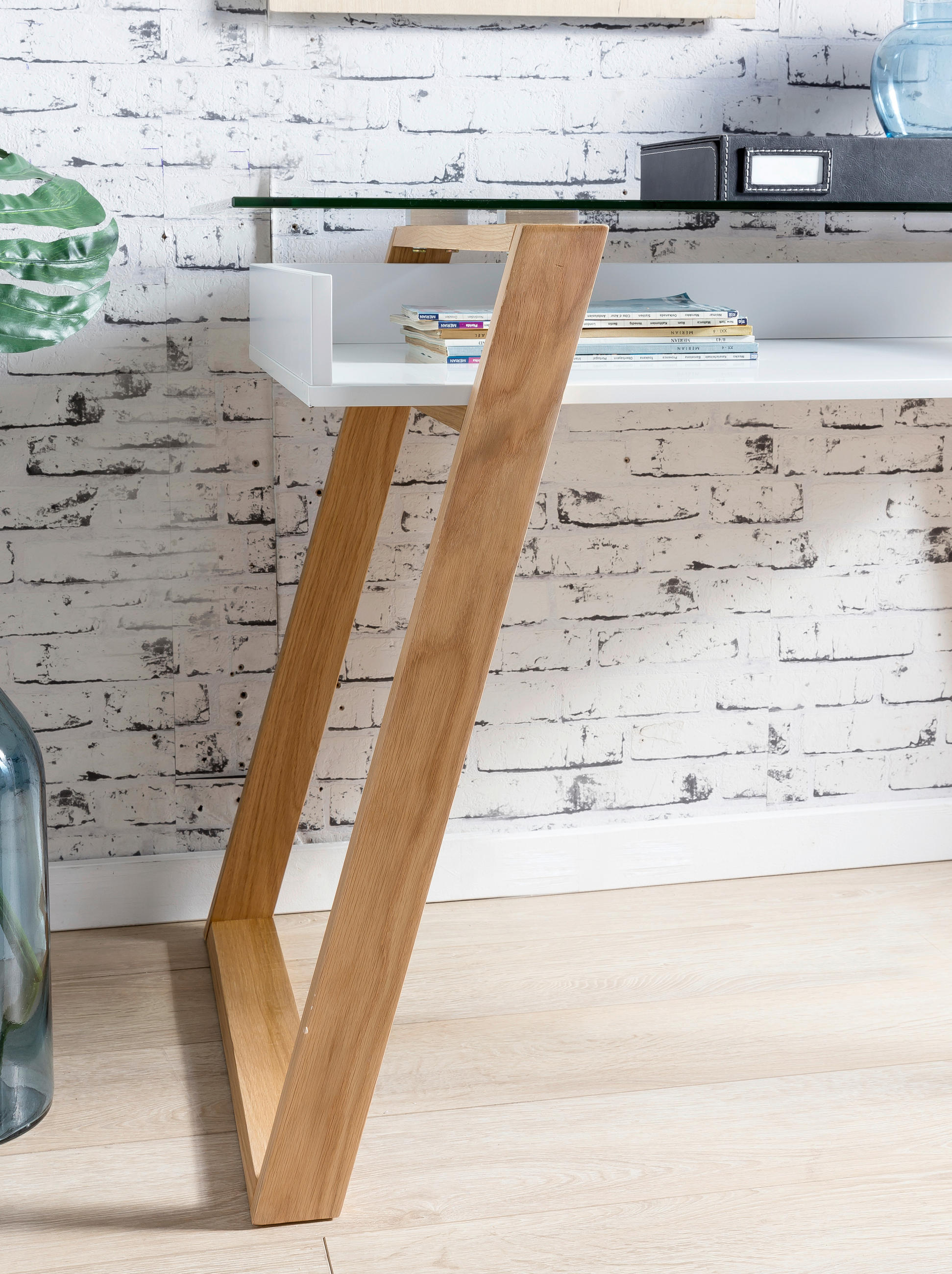 SCHREIBTISCH 110/55/75 cm  in Weiß, Eichefarben  - Eichefarben/Weiß, MODERN, Glas/Holz (110/55/75cm) - Livetastic