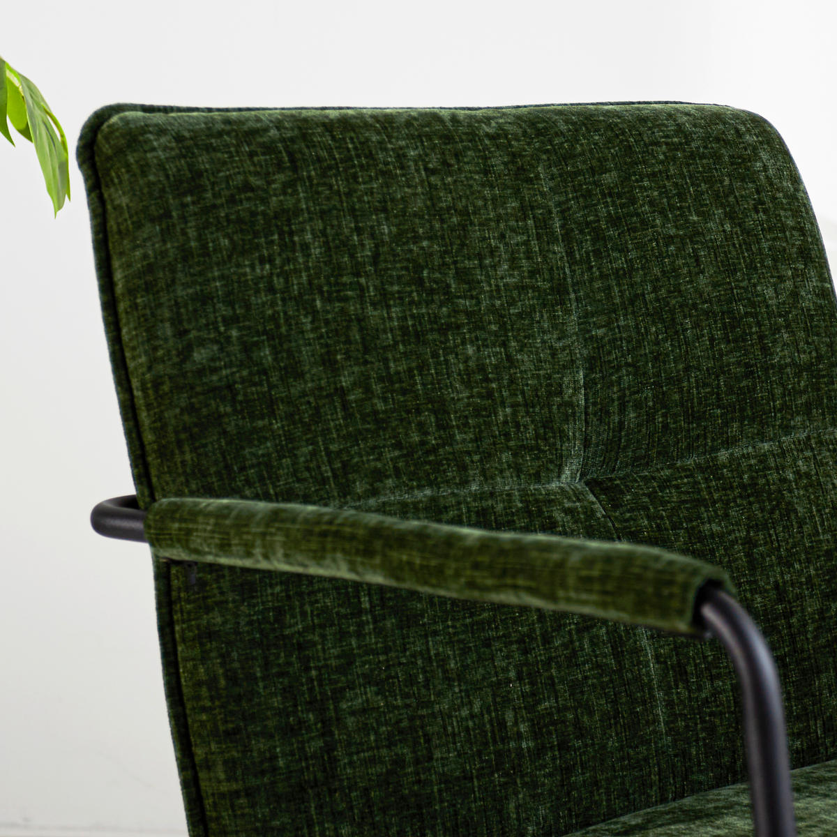 SESSEL in Chenille Dunkelgrün  - Dunkelgrün/Schwarz, MODERN, Textil/Metall (65/80/68cm) - MID.YOU