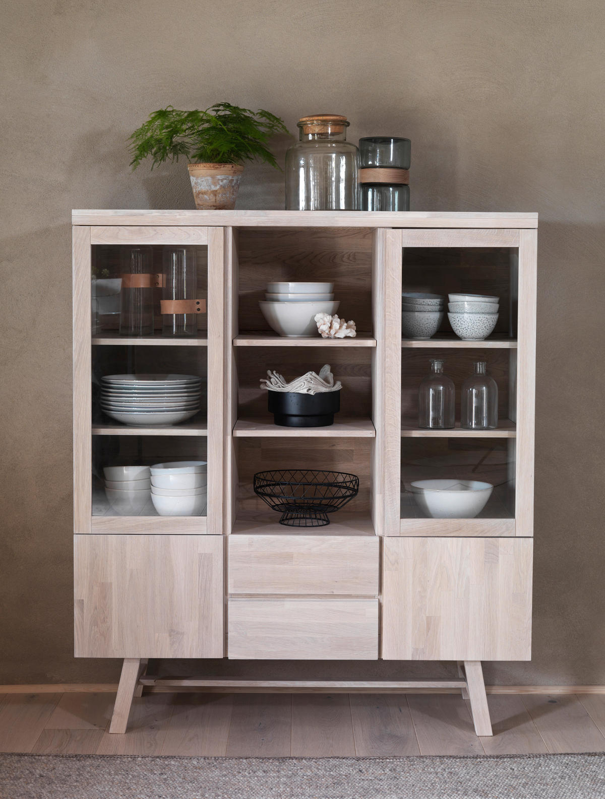 HÖG BYRÅ 130/150/45 cm  - naturfärgad, Klassisk, trä (130/150/45cm) - Rowico