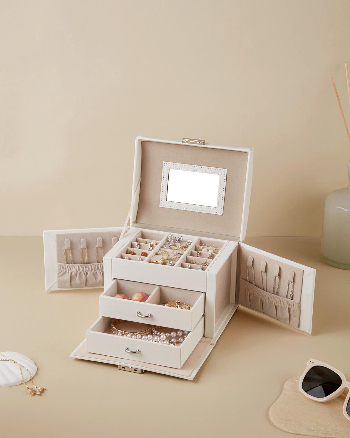 SCHMUCKKÄSTCHEN 18/13,5/14 cm  - Weiß, LIFESTYLE, Holzwerkstoff (18/13,5/14cm)