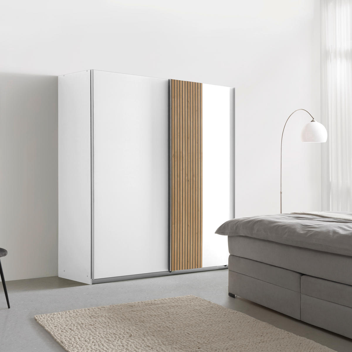 GARDEROB MED SKJUTDÖRRAR 180/198/65 cm 2-dörrar - vit/svart, Klassisk, metall/trämaterial (180/198/65cm) - Carryhome