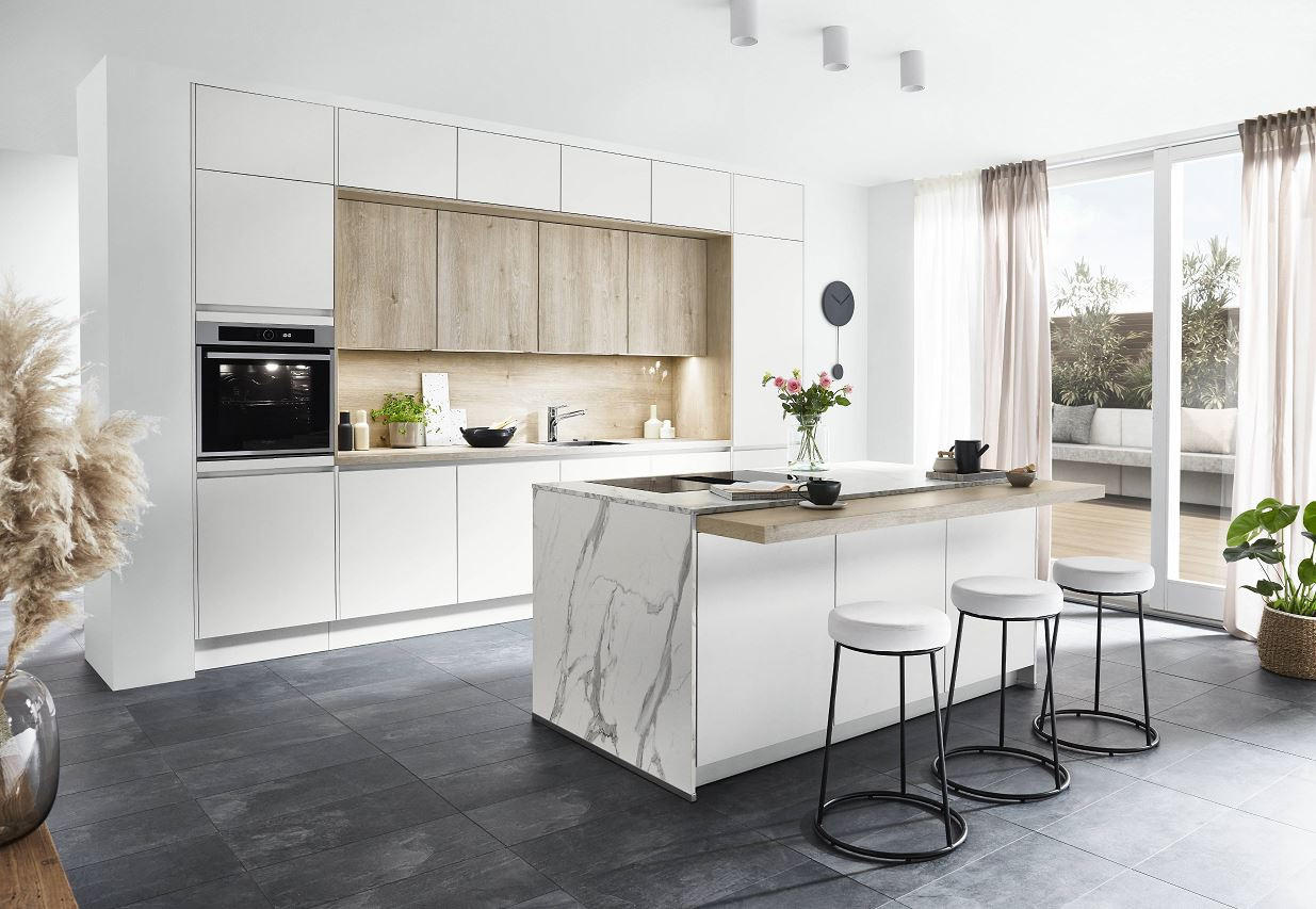 BUCĂTĂRIE LA COMANDĂ   - Design, material pe bază de lemn - Celina