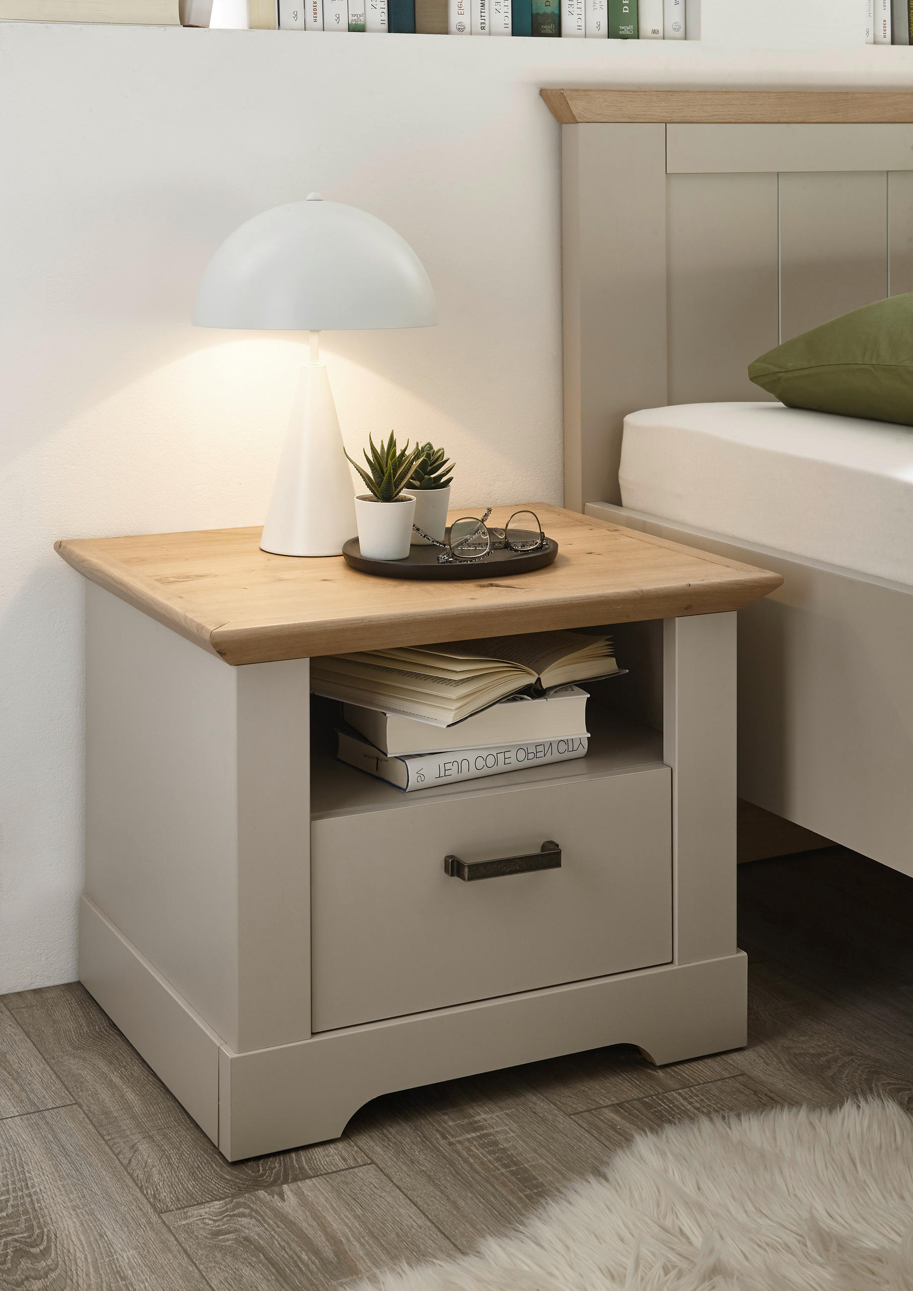 NACHTSCHRANK 58/47/45 cm  - Champagner/Bronzefarben, LIFESTYLE, Holzwerkstoff/Metall (58/47/45cm) - Landscape