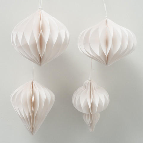 ORNAMENTE BRAD DE CRĂCIUN - Lifestyle (18/18/9cm)