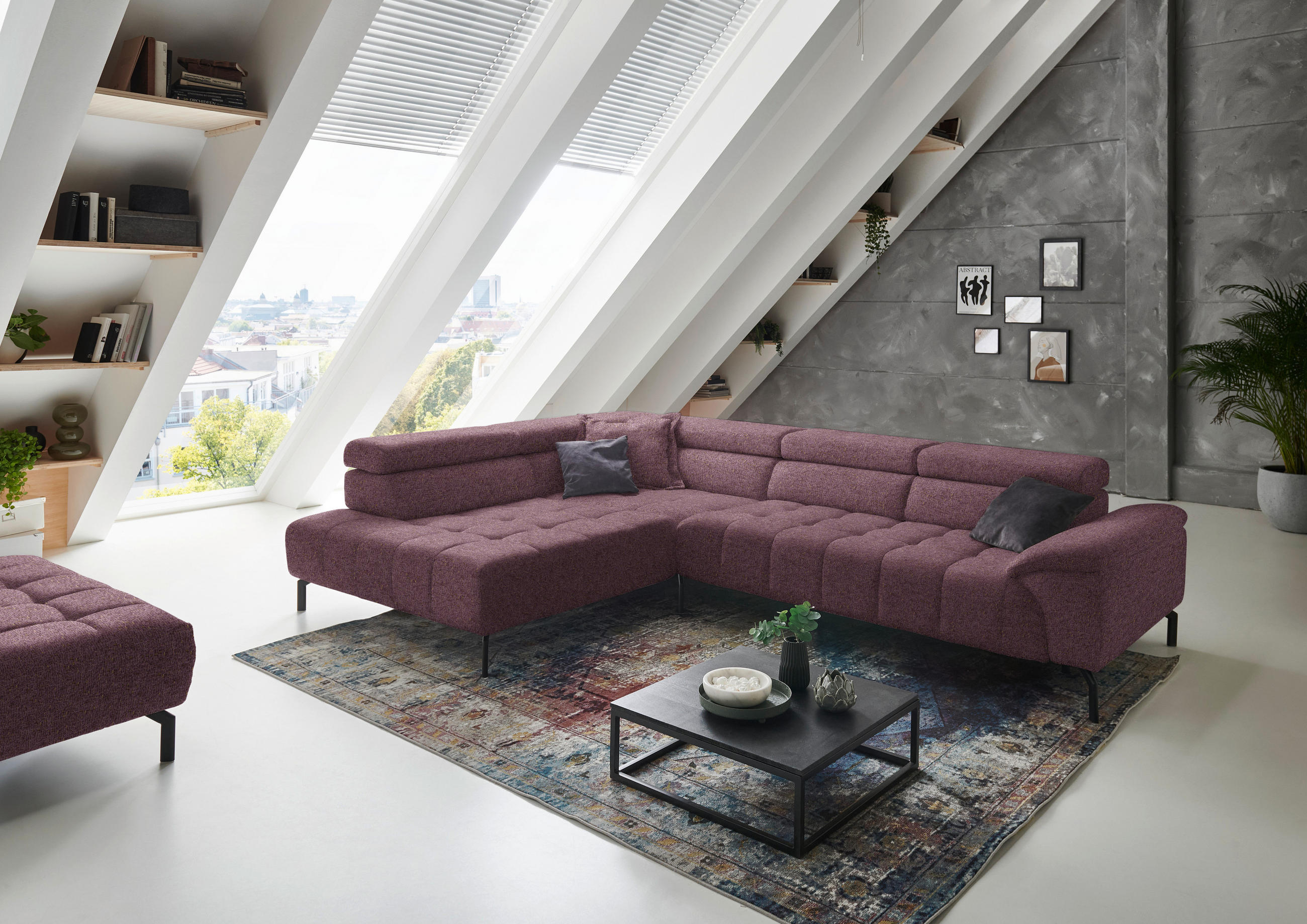 ECKSOFA in Chenille Beere  222/323 cm  - Beere/Schwarz, Design, Textil/Metall (222/323cm) - Beldomo Style