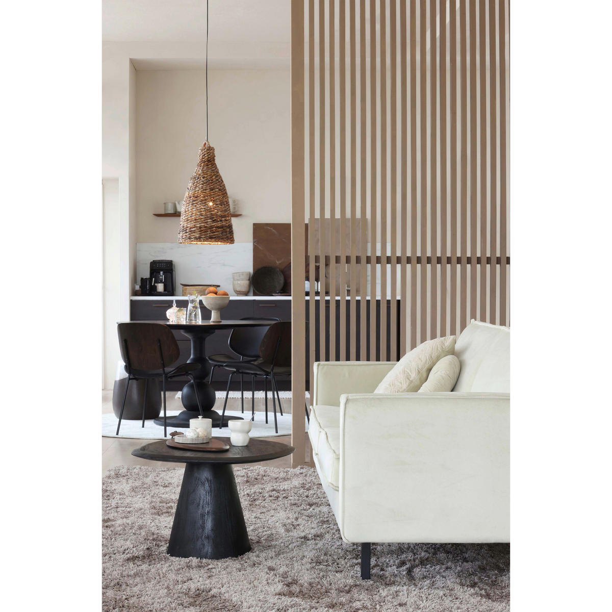 COUCHTISCH Posture Mangoholz massiv 70/63/42 cm Freiform Schwarz  - Schwarz, Design, Holz (70/63/42cm) - Livetastic