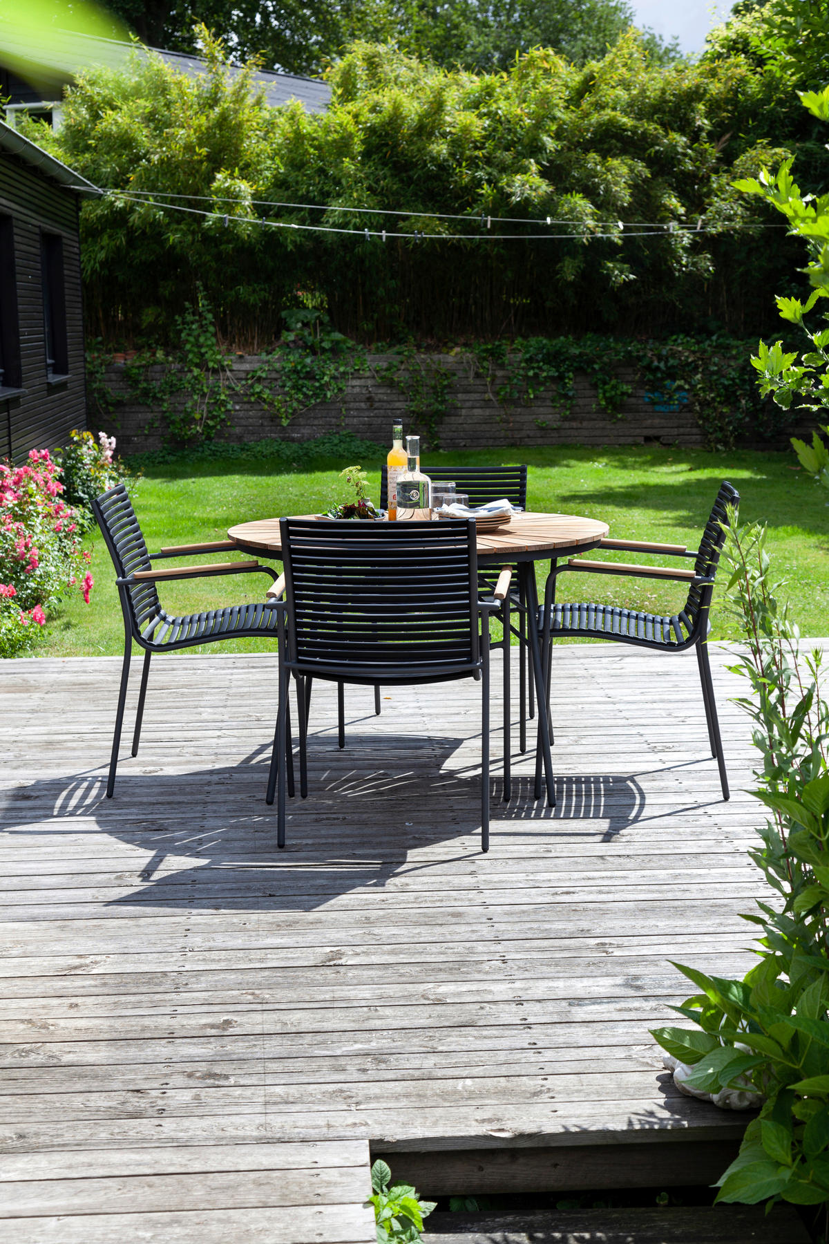 STAPELSTUHL in Kunststoff Anthrazit, Schwarz, Teakfarben  - Anthrazit/Schwarz, KONVENTIONELL, Holz/Kunststoff (60/84/56cm) - Gardenson